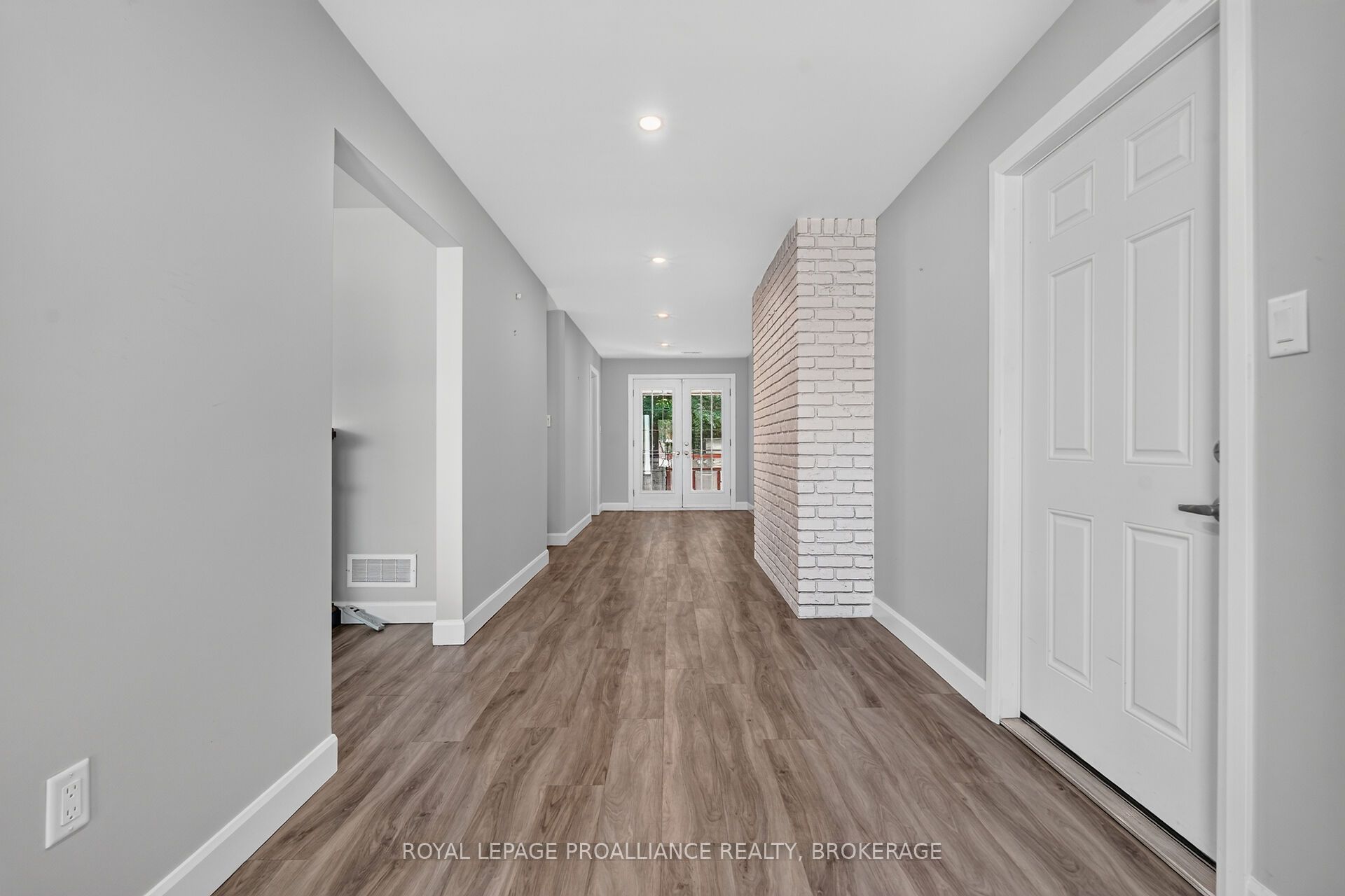 843 Woodbine Road