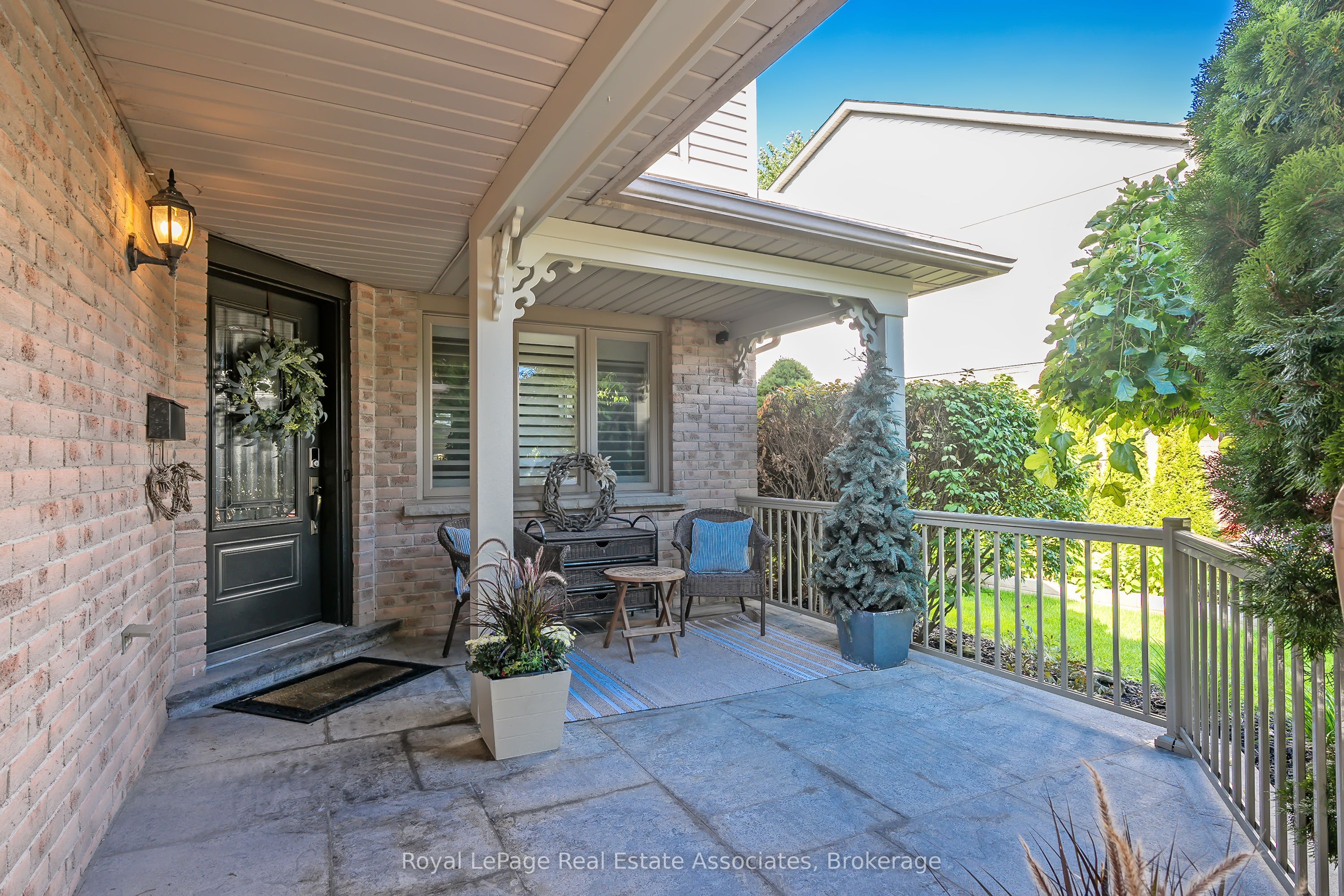 5824 Cornell Crescent