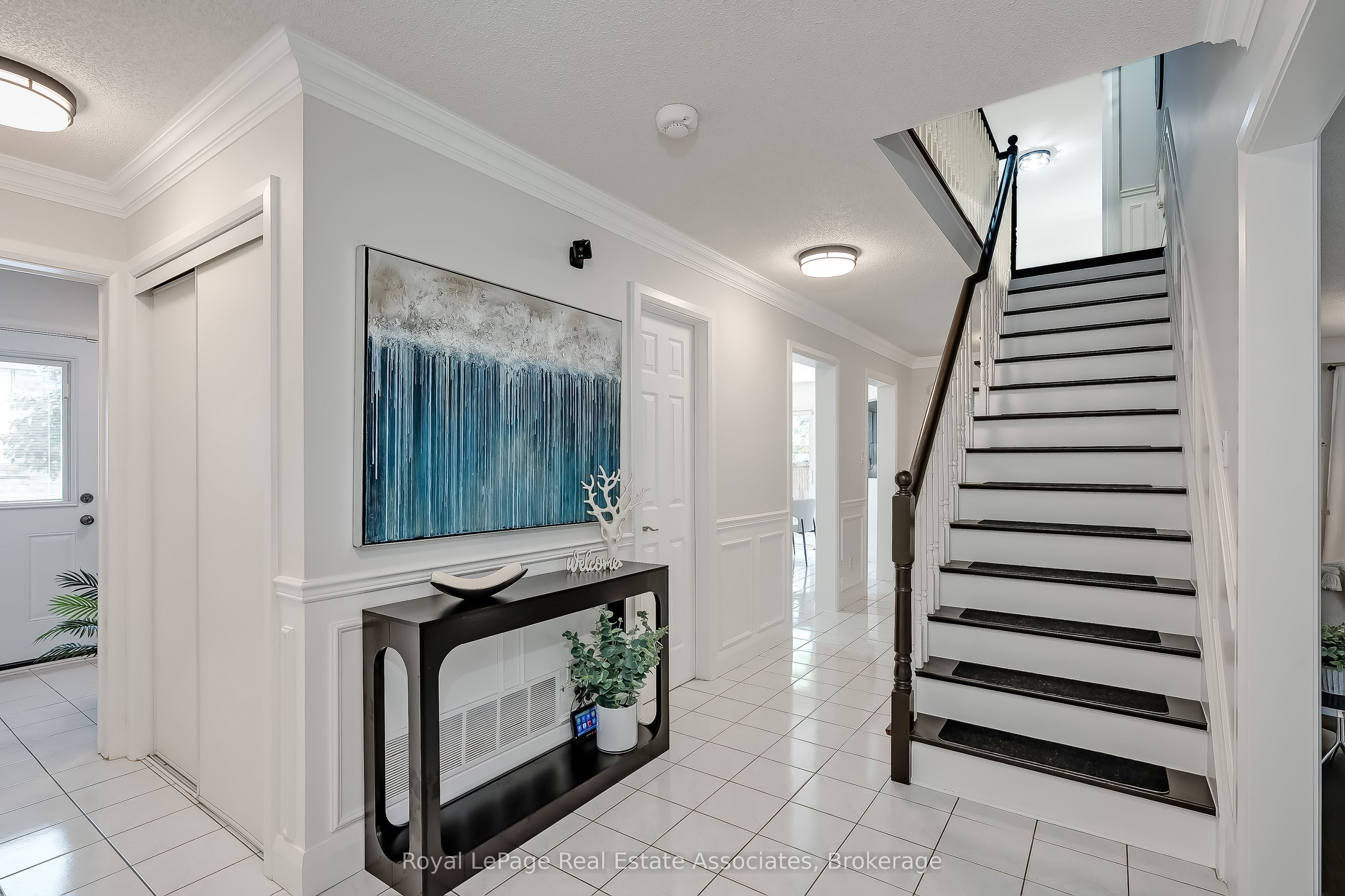 5824 Cornell Crescent