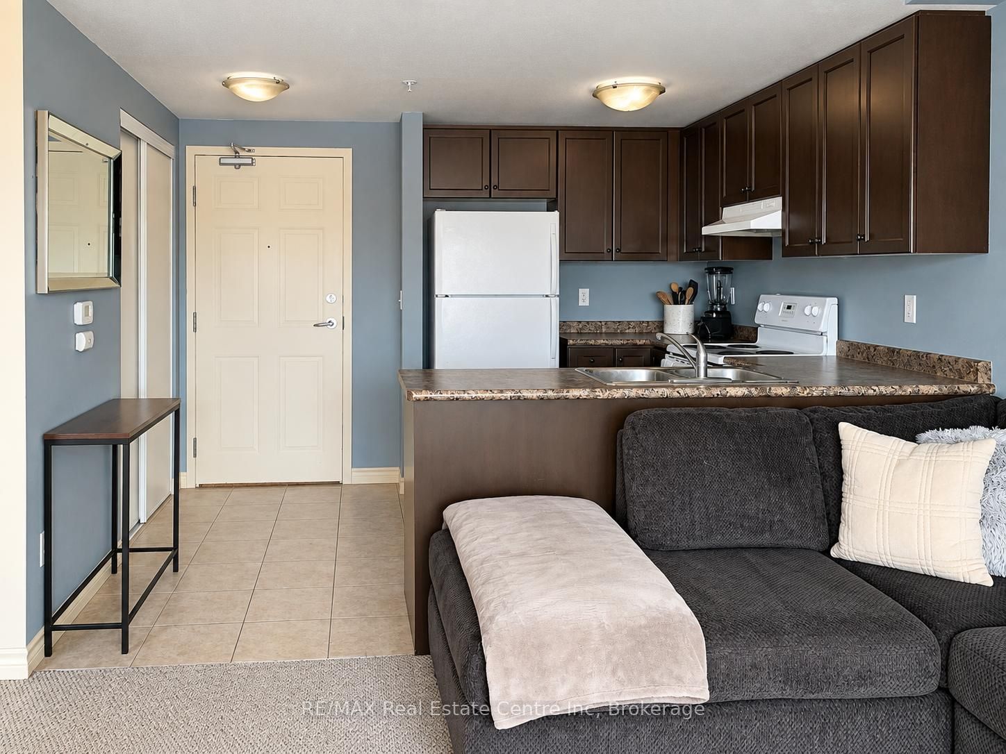 45 GOODWIN Drive 410