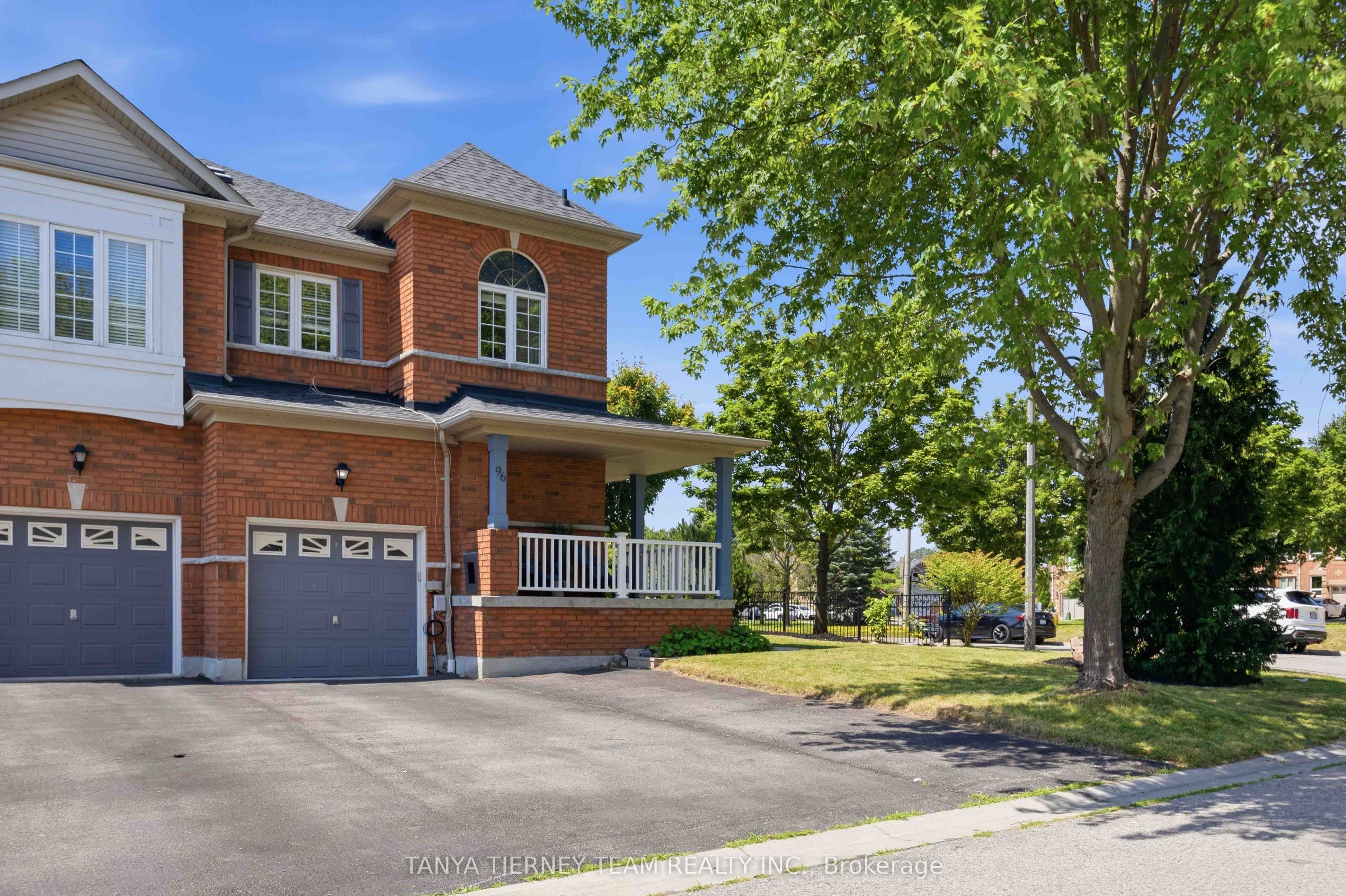 96 Robideau Place