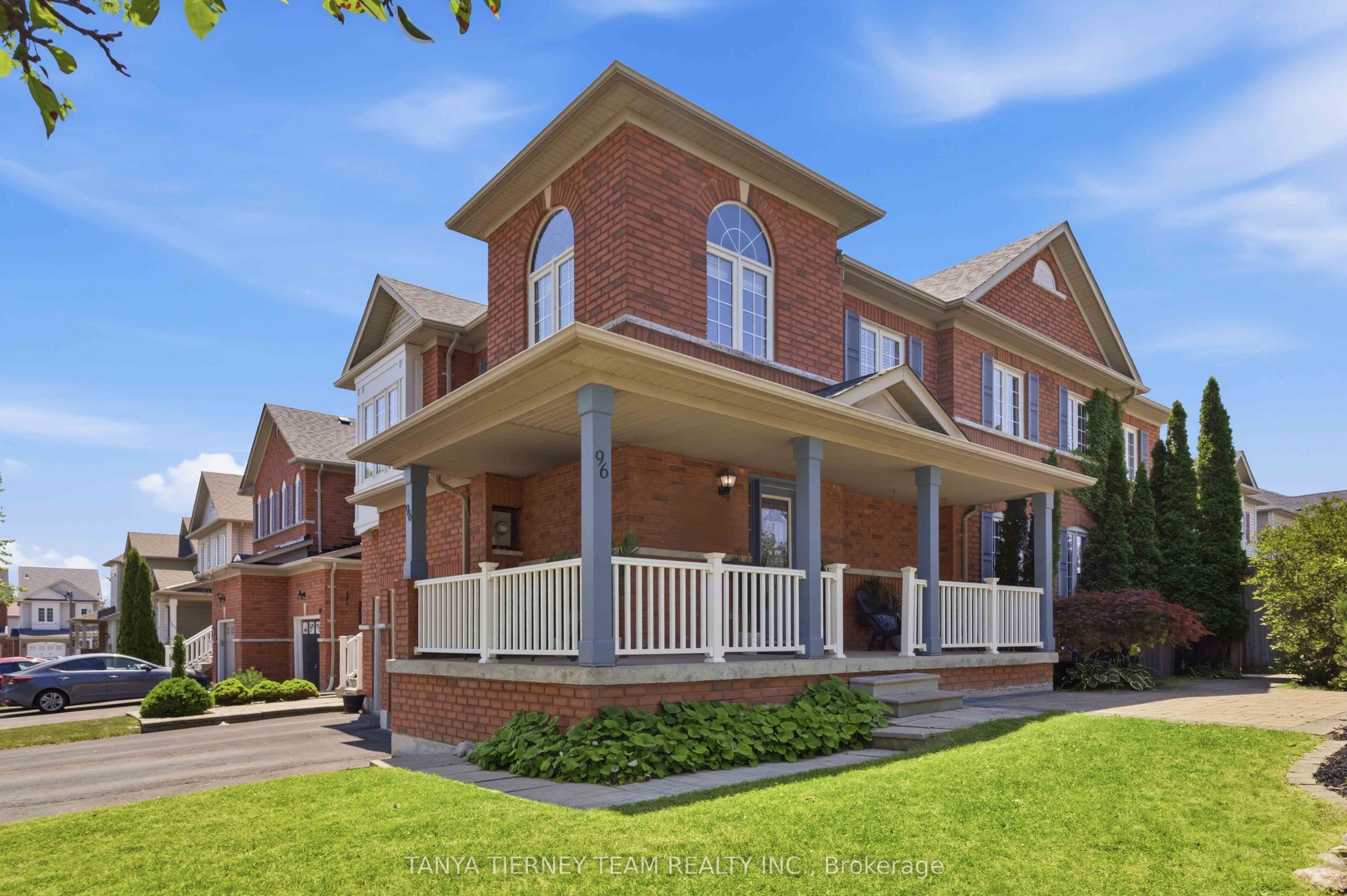 96 Robideau Place