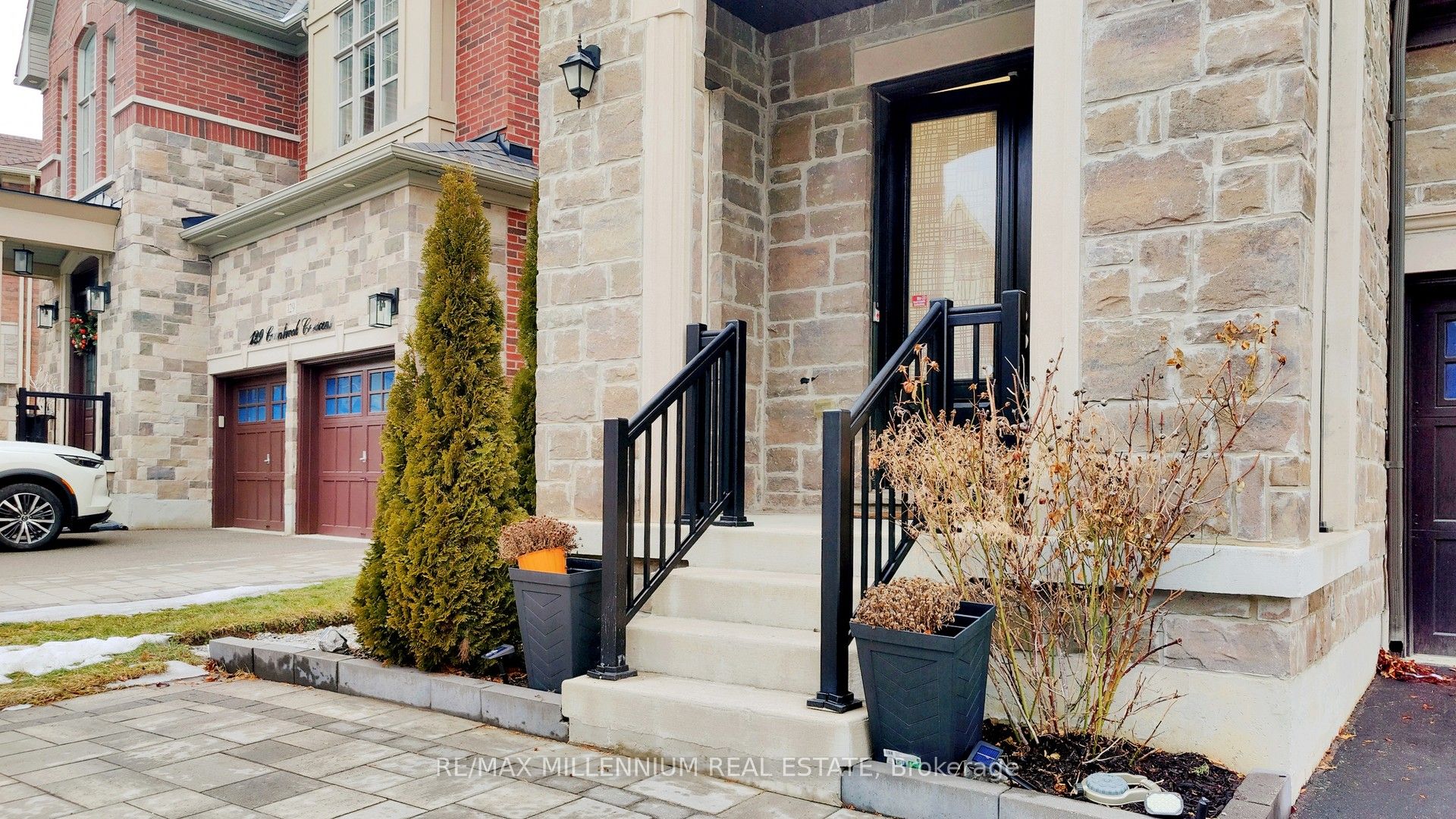 125 Cranbrook Crescent