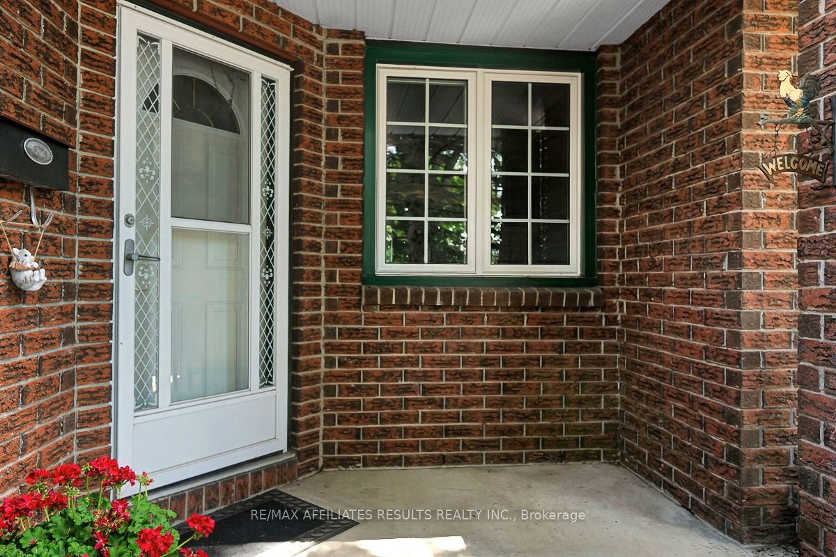 93 Mountshannon Drive
