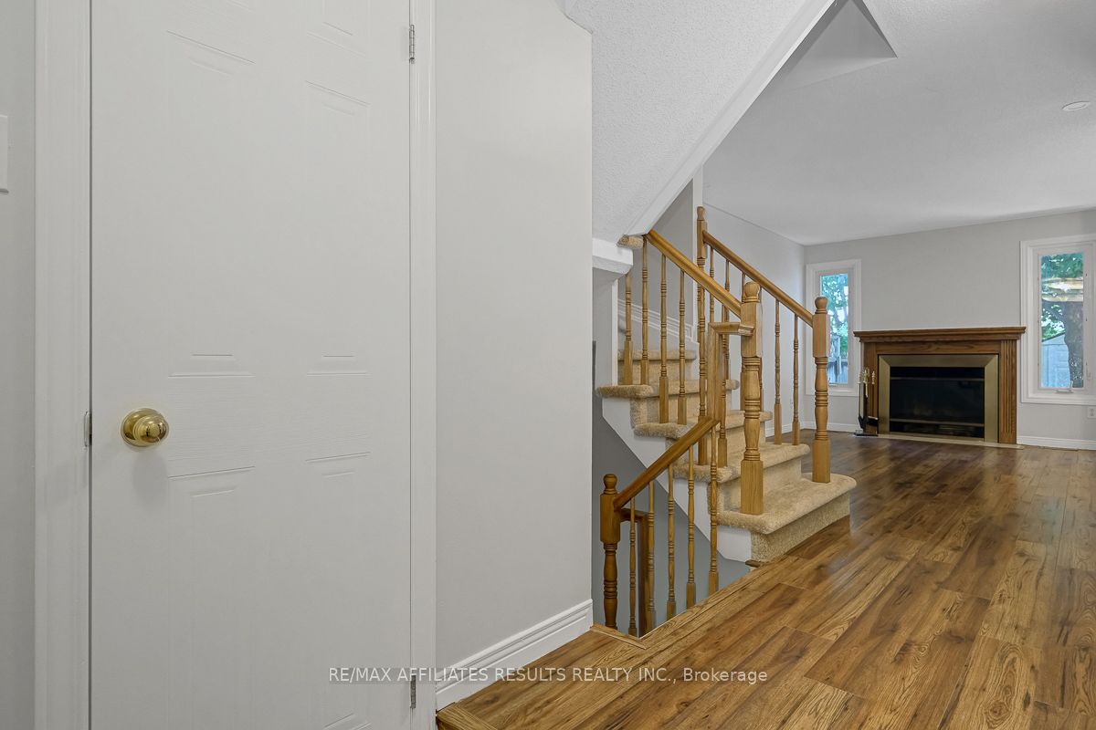 93 Mountshannon Drive