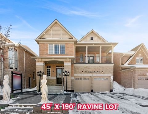 329 Windfield Farm Drive W Oshawa ON L1L 0M2