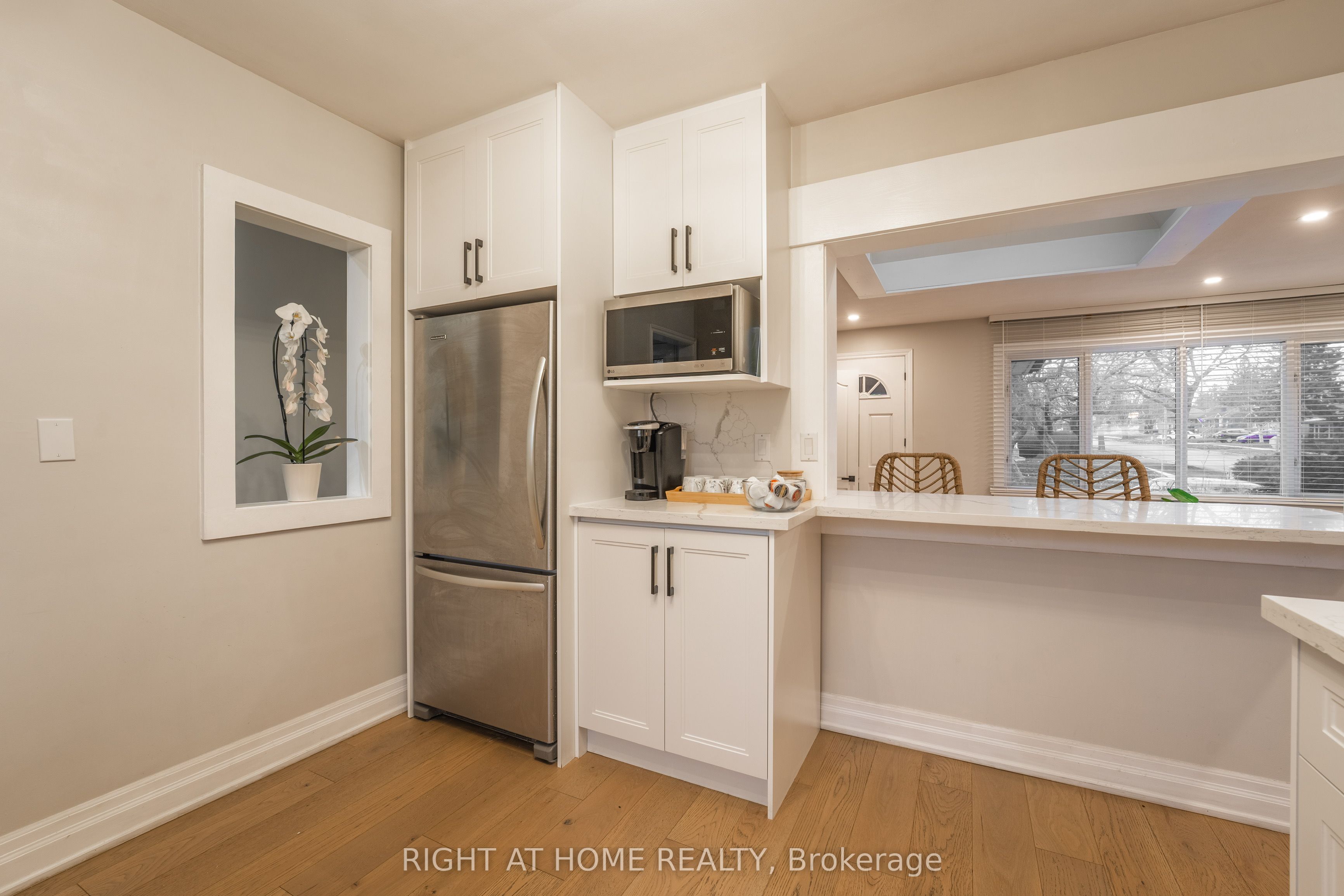 201 Southlawn Avenue