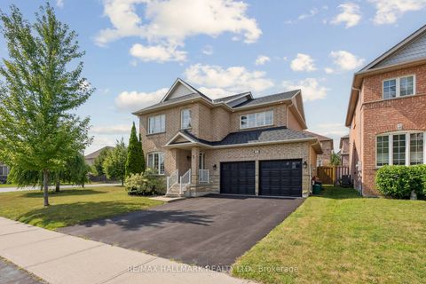 197 Aspenwood Drive Newmarket ON L3X 2X4