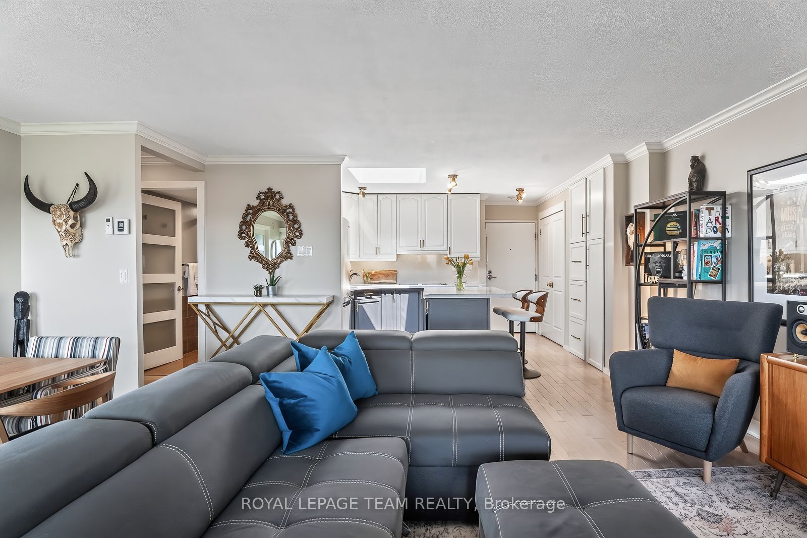 40 LANDRY Street 1710