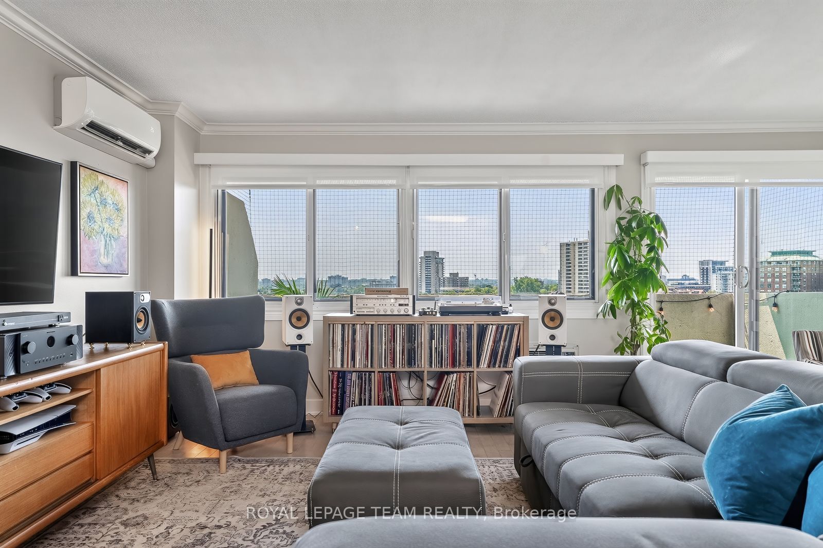 40 LANDRY Street 1710