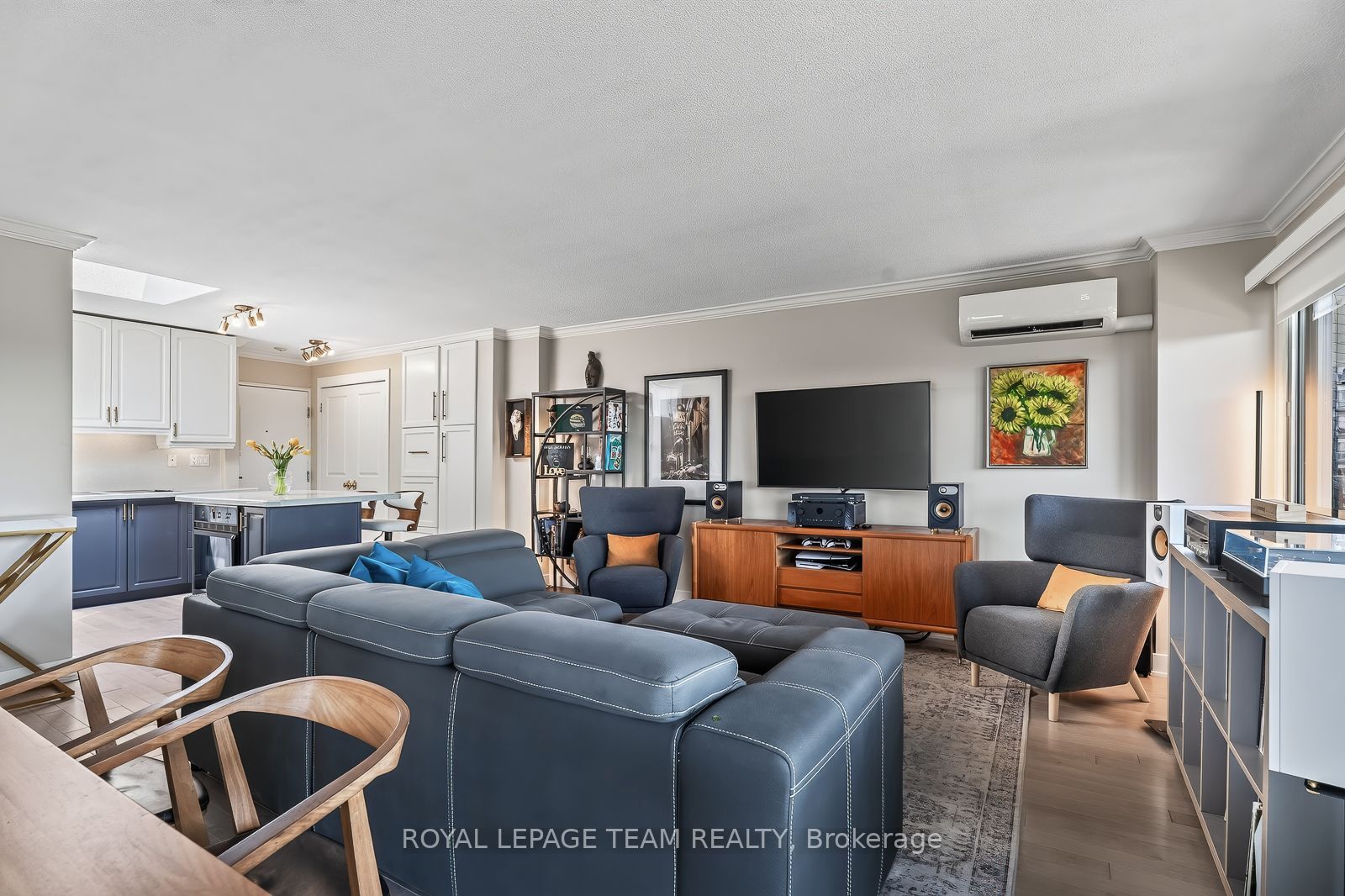 40 LANDRY Street 1710