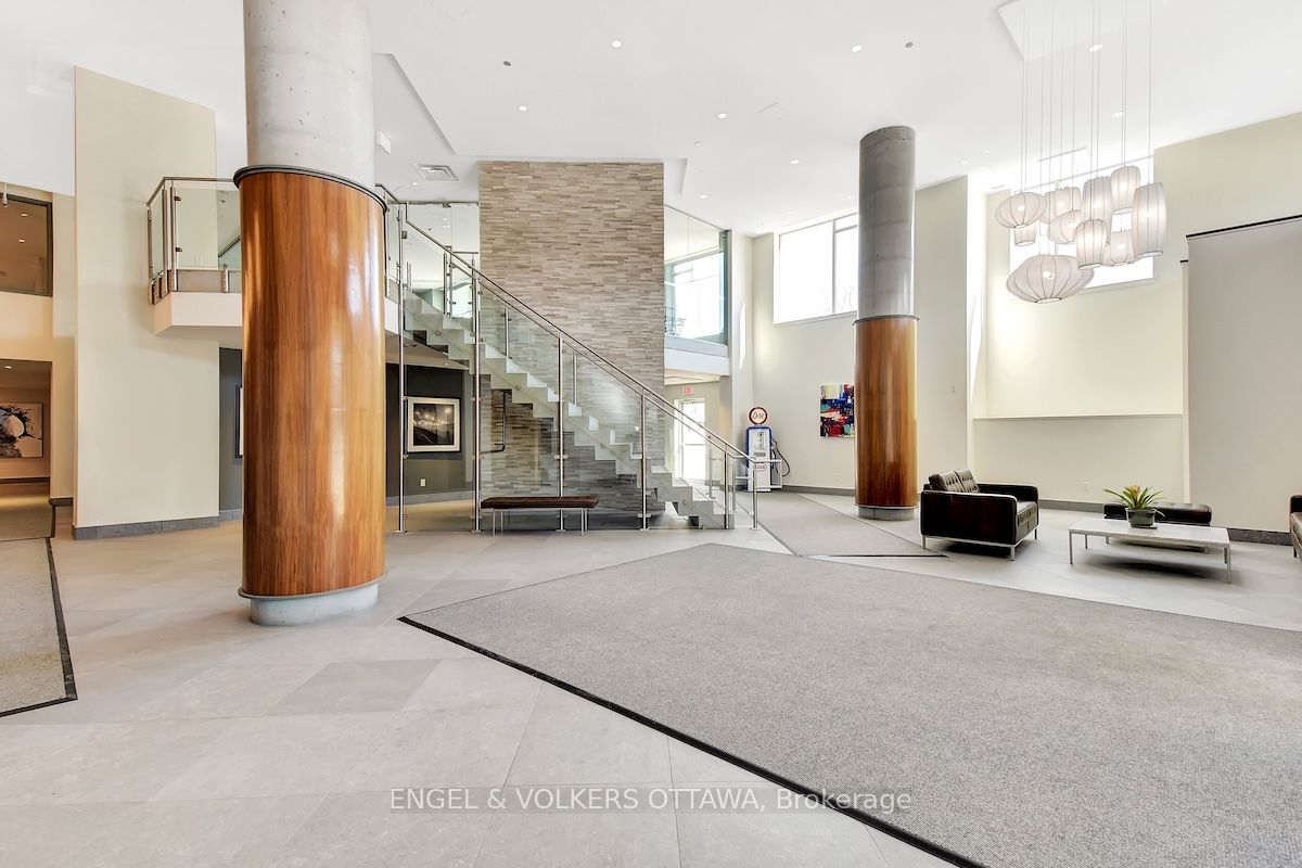 7 Marquette Avenue 213