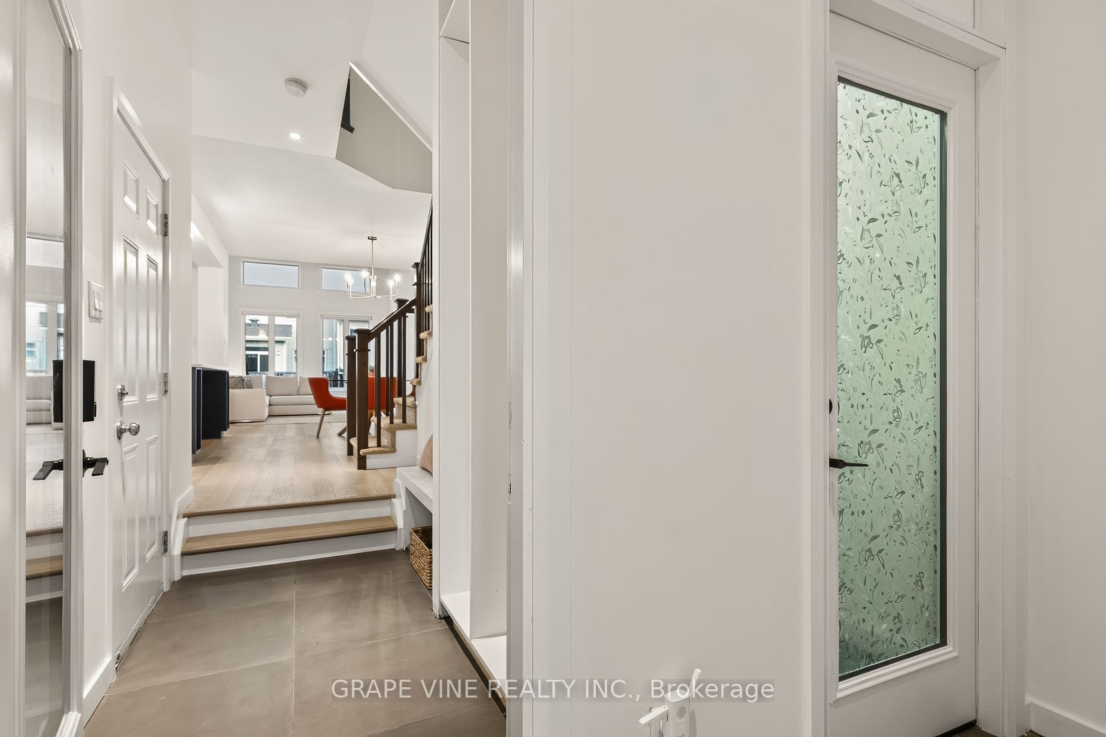 2209 Angelica Avenue