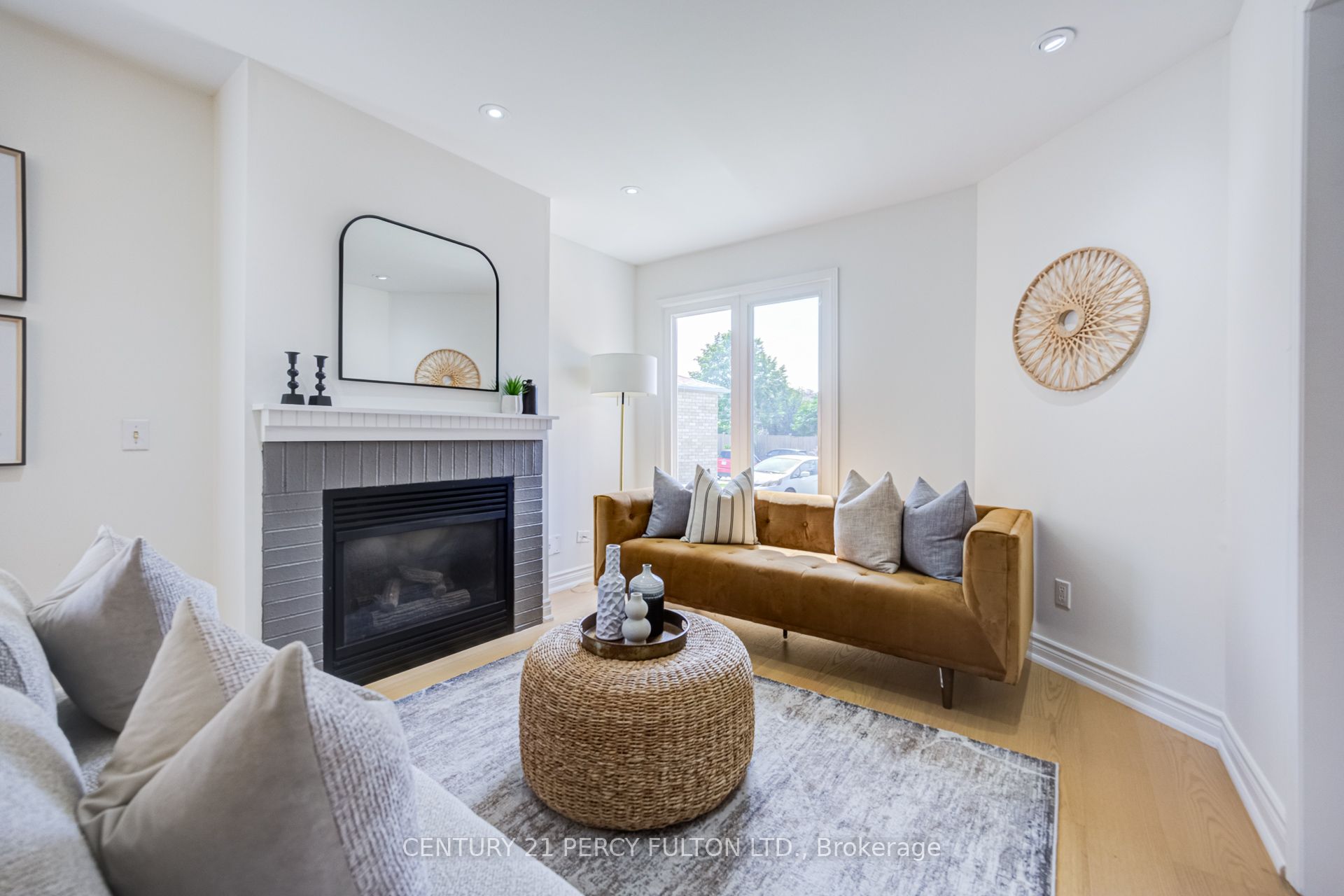 611 Atwood Crescent