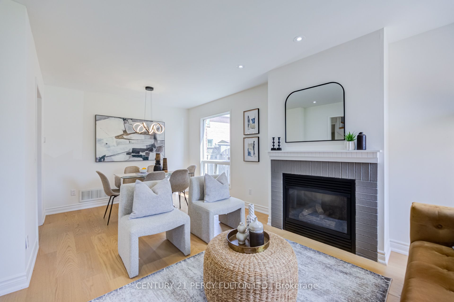 611 Atwood Crescent