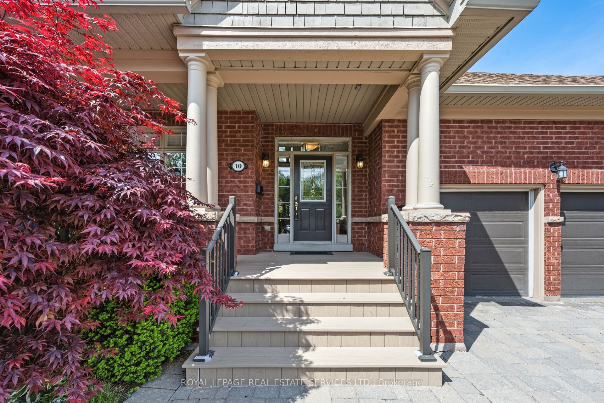 2130 Dickson Road 10