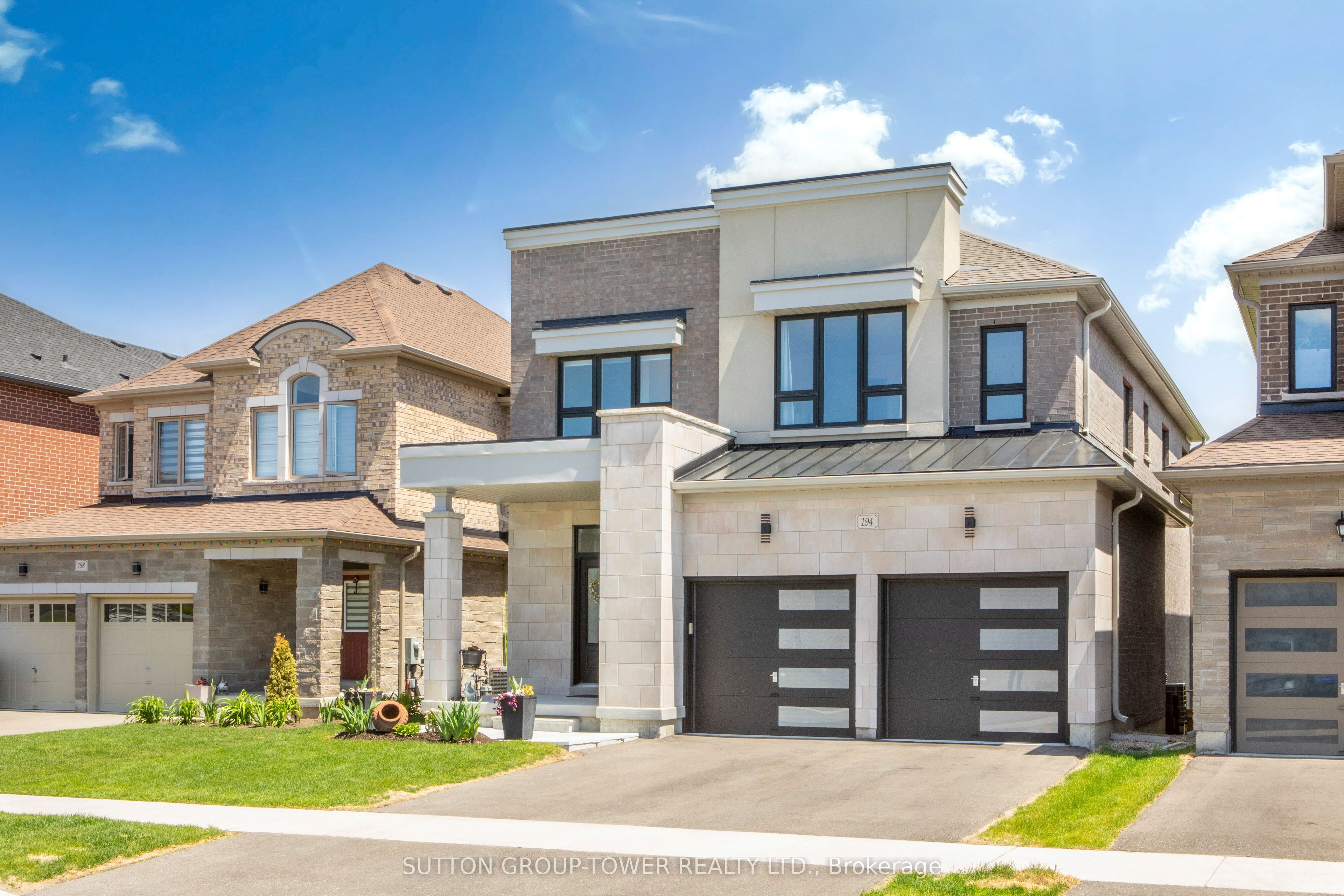 194 Ferragine Crescent