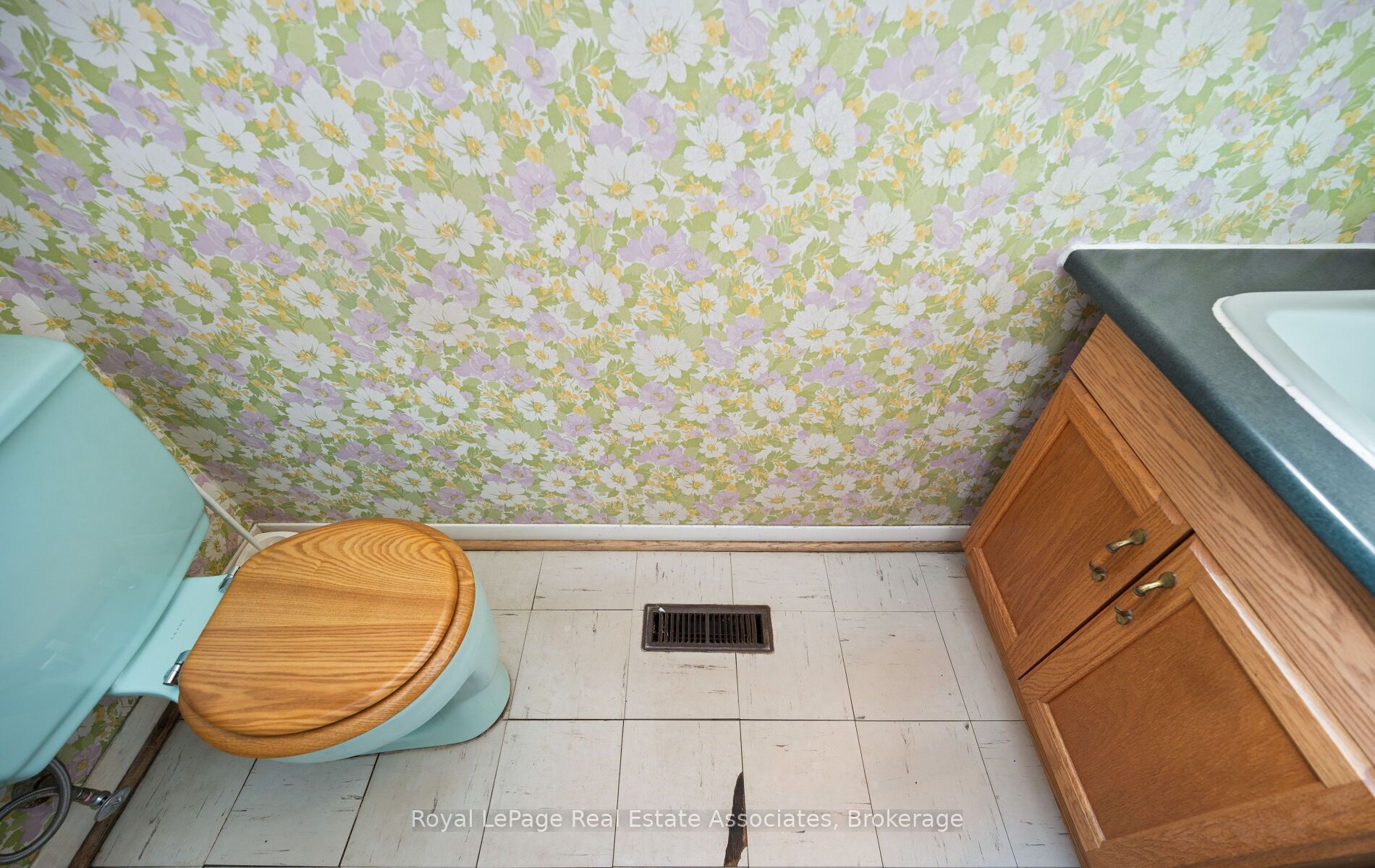 589 Tedwyn Drive