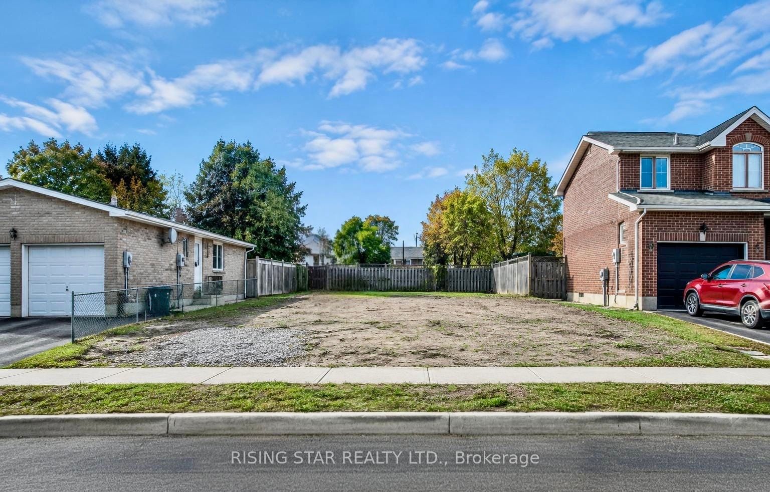 706 Cochrane Street
