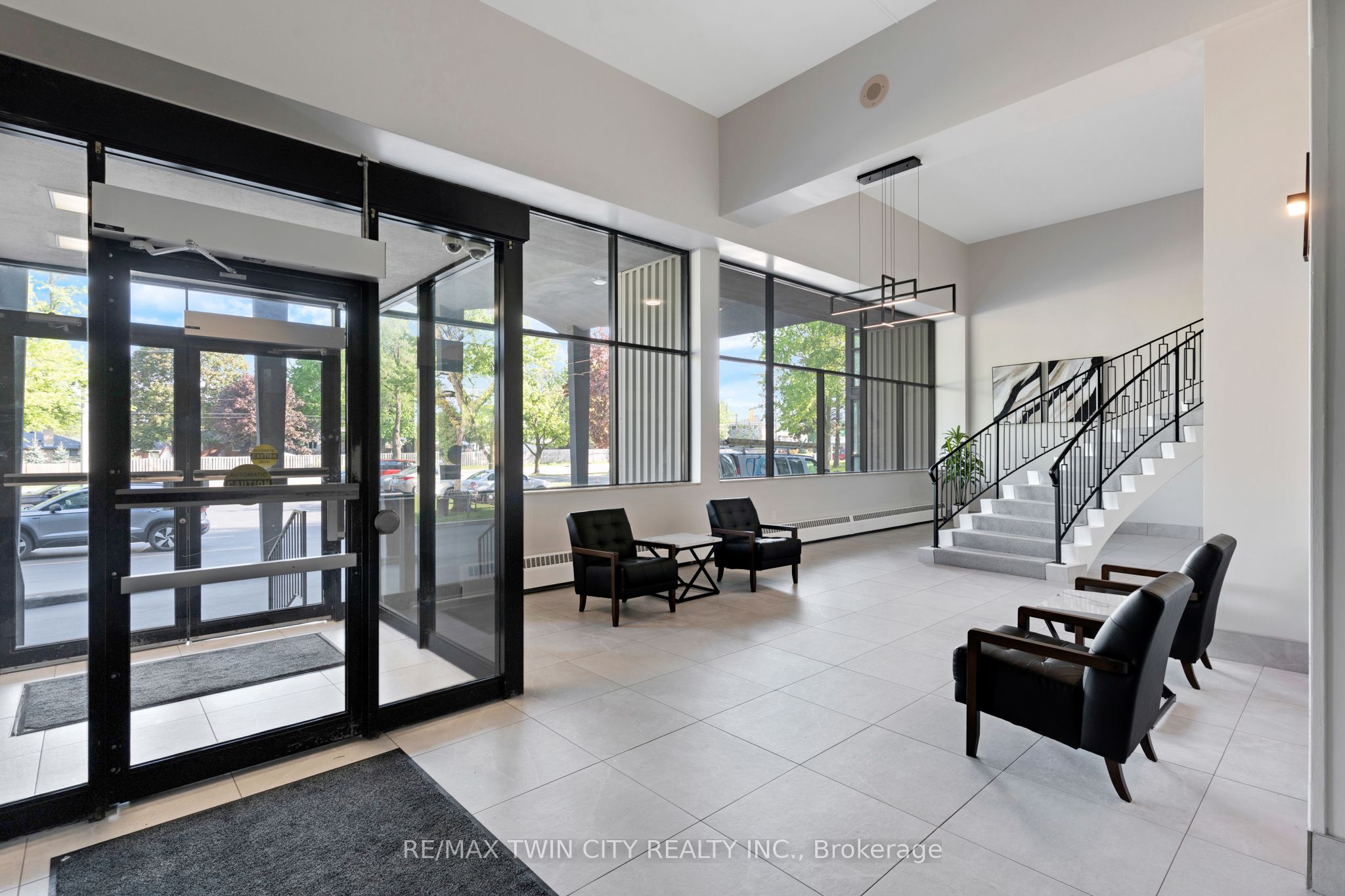 24 Midland Drive 306