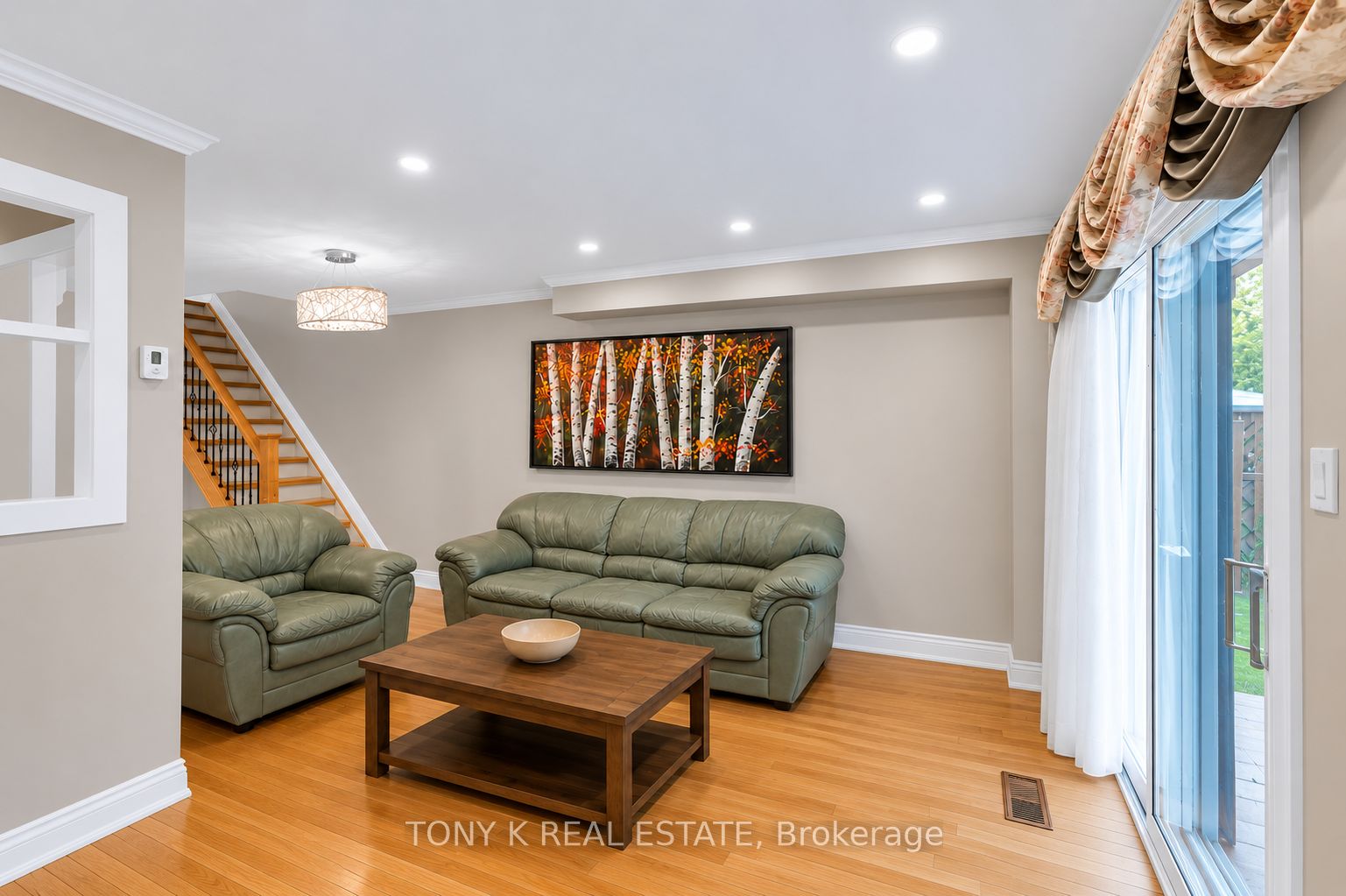 2035 Asta Drive 21