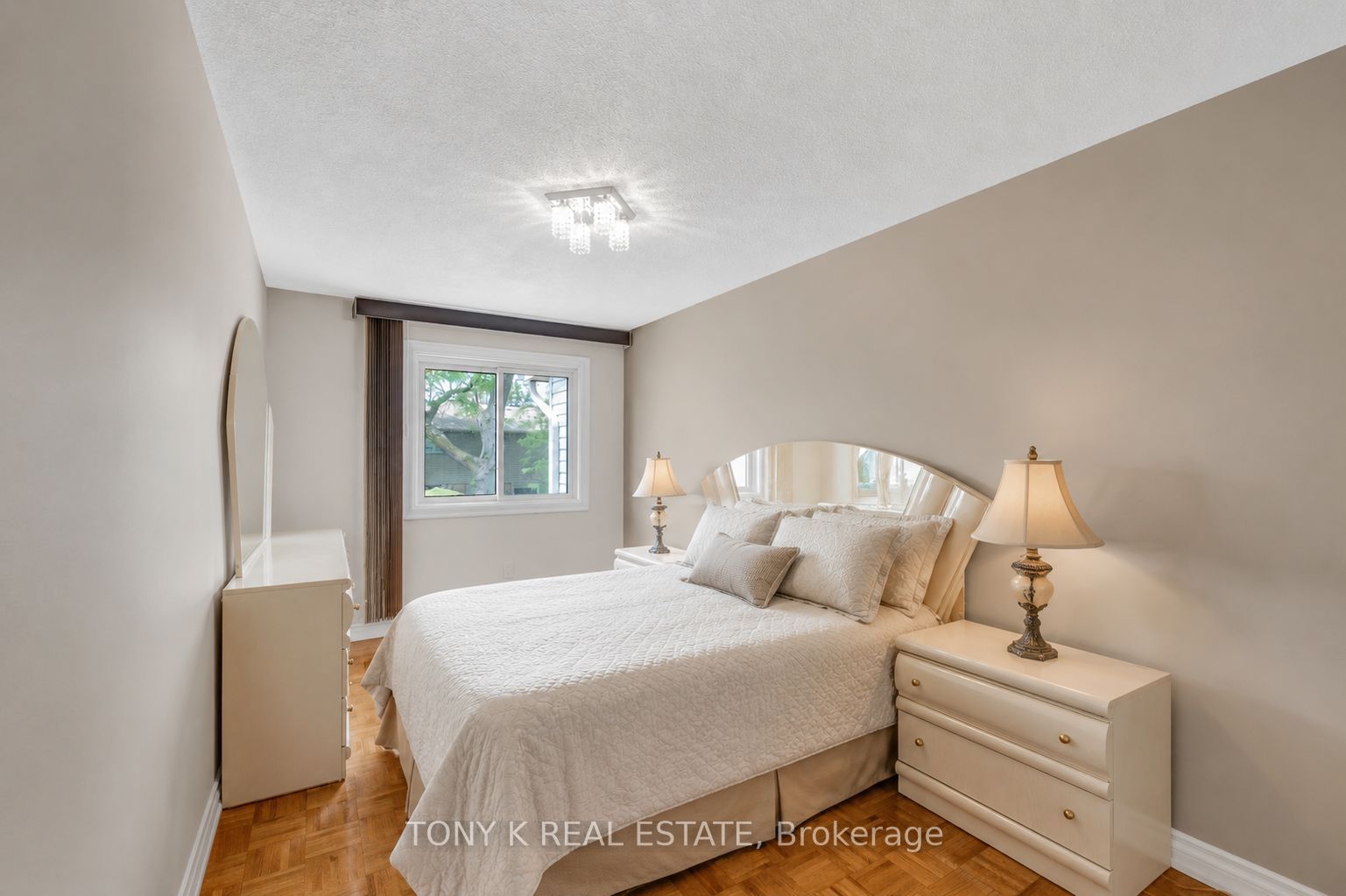 2035 Asta Drive 21