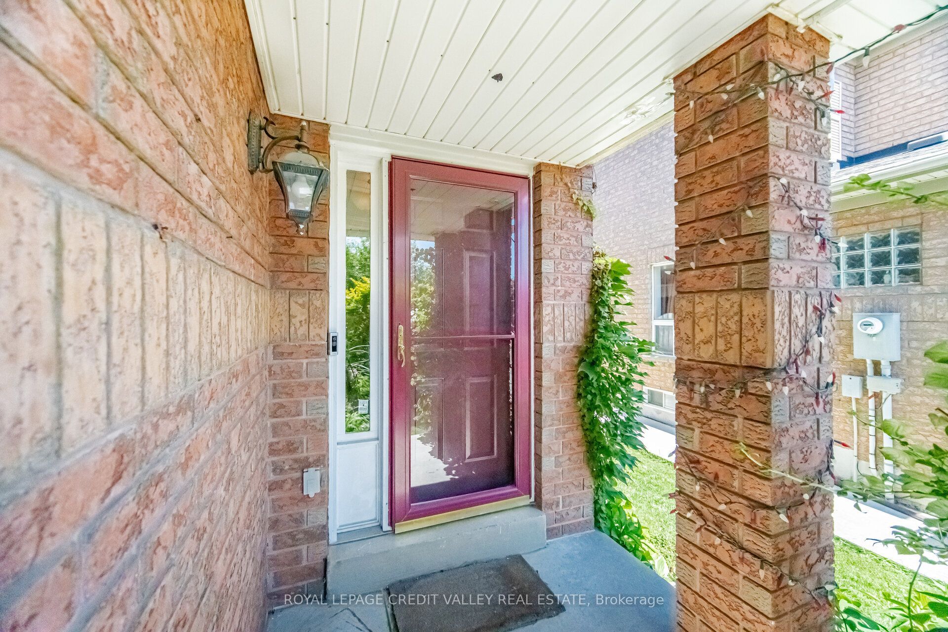 8 Pressed Brick Drive