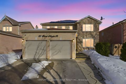 65 Forest Heights Street Whitby ON L1R 1X4