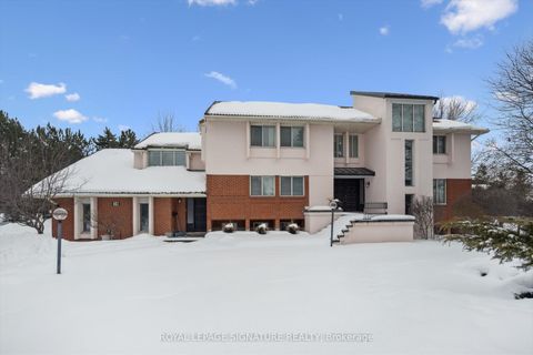 28 Manswood Crescent Brampton ON L6T 0A4