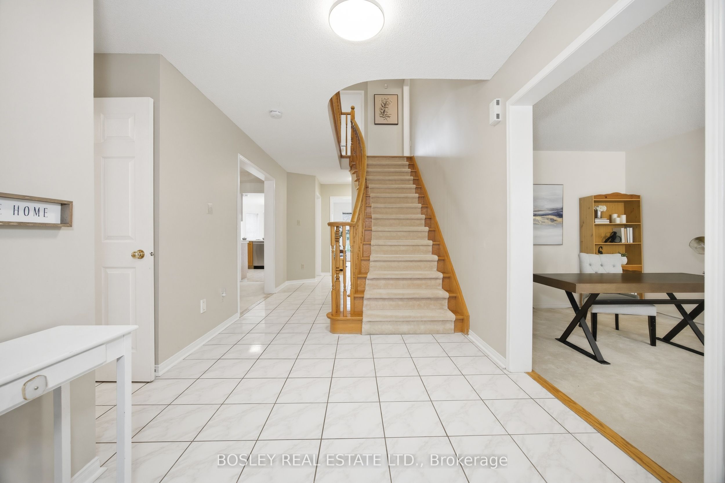 5176 Castlefield Drive