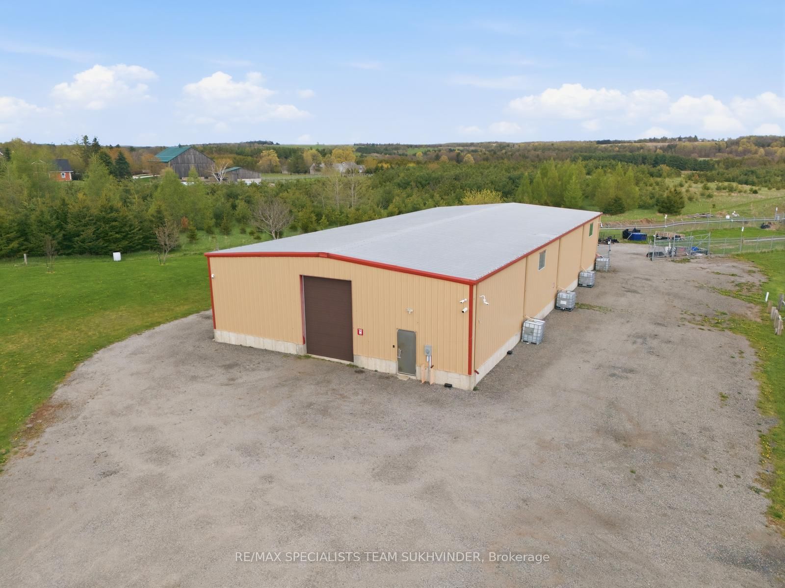 2049 Highpoint Side Road