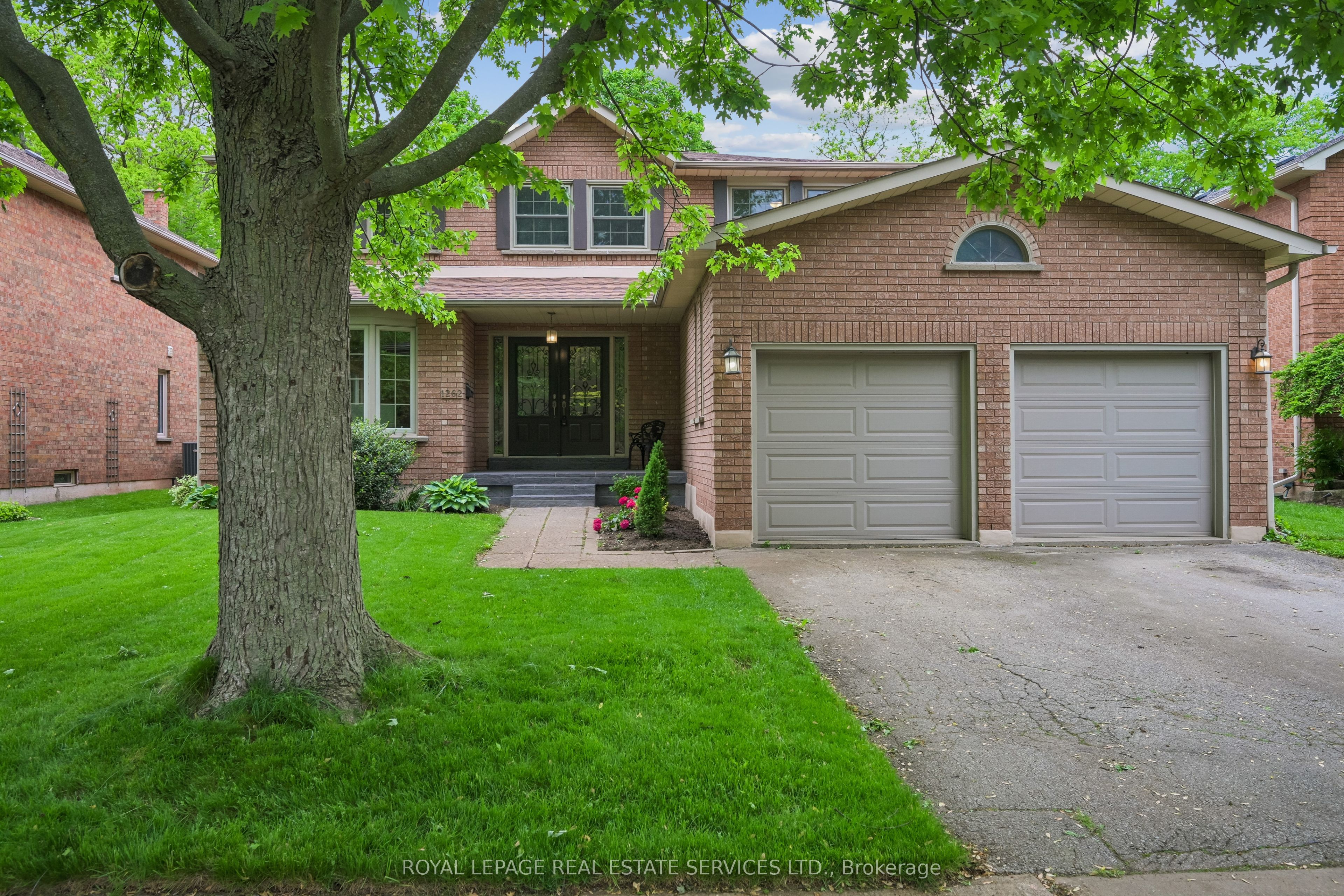 1262 Old Colony Road