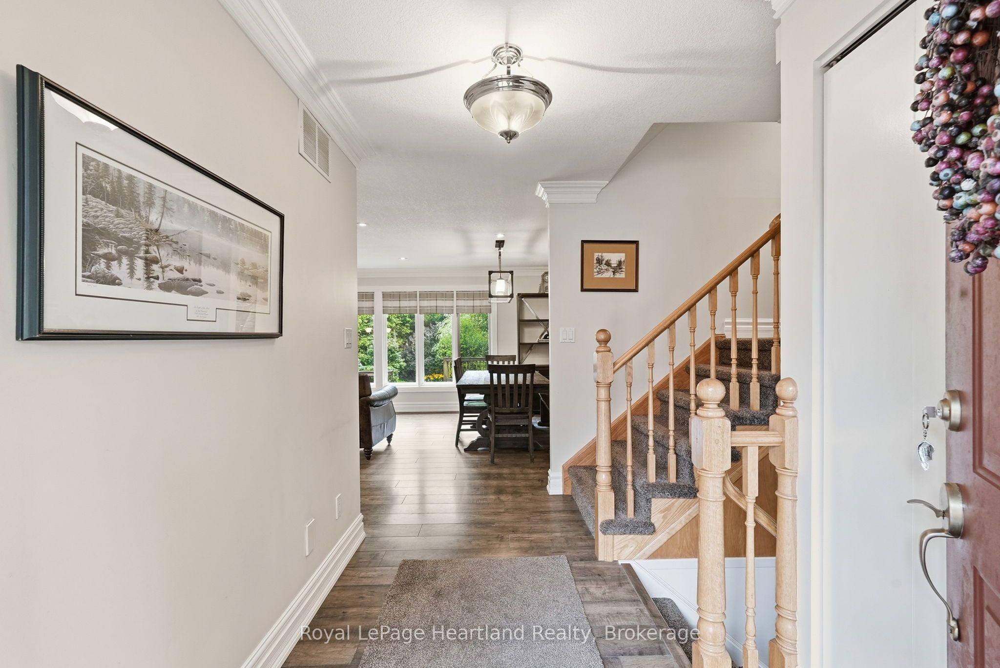 595 Inkerman Street W