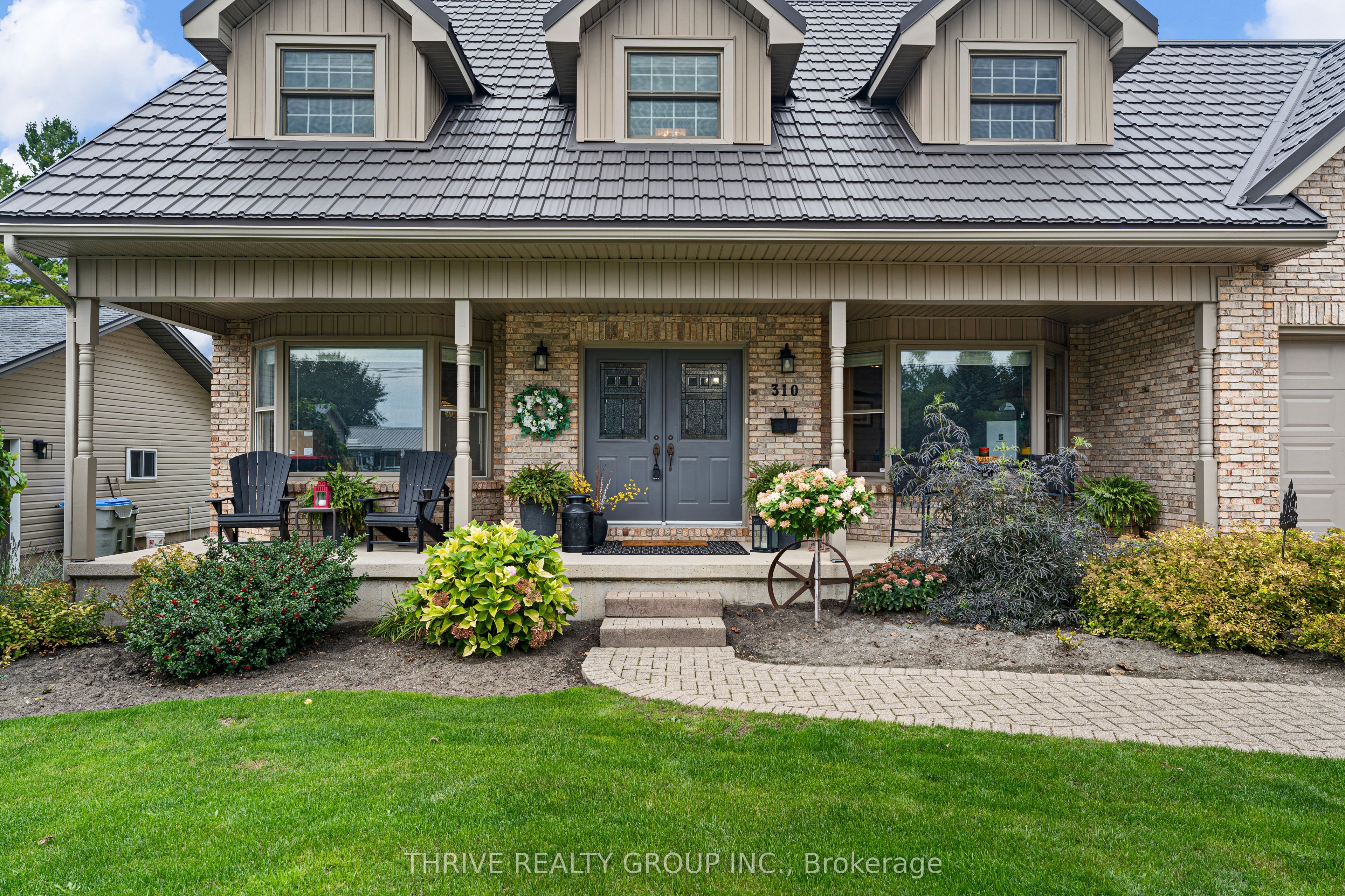 310 Huron Street W