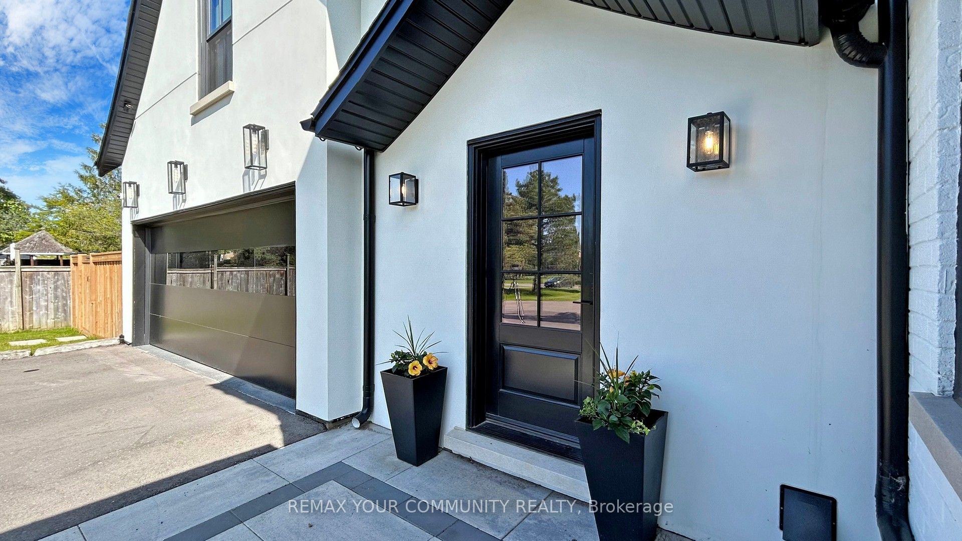 557 Aintree Drive