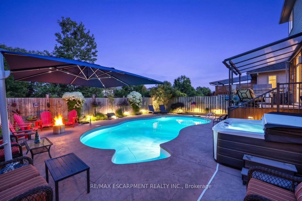 4453 Comfort Crescent