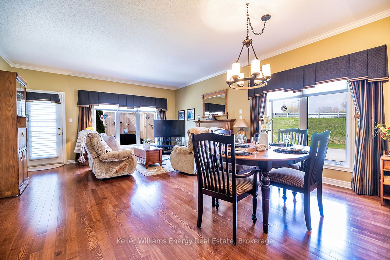 8 Hinkley Trail