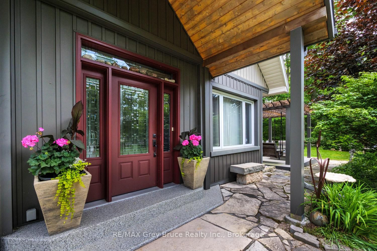 424 Huron Road