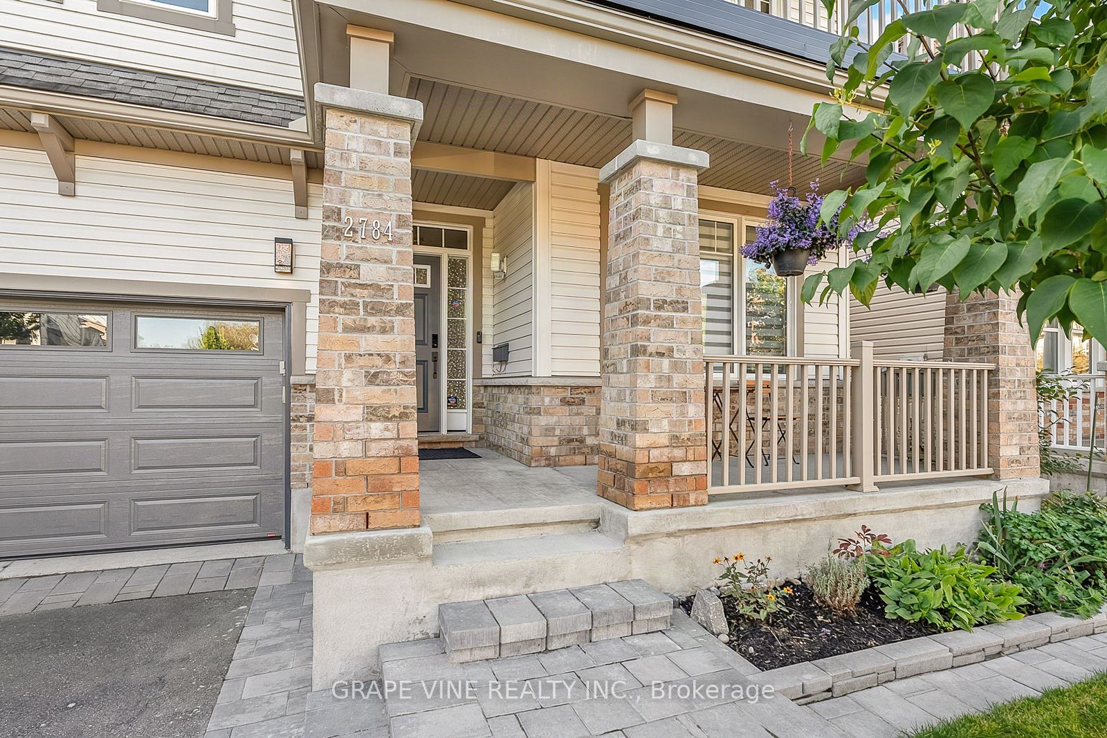 2784 Grand Vista Circle