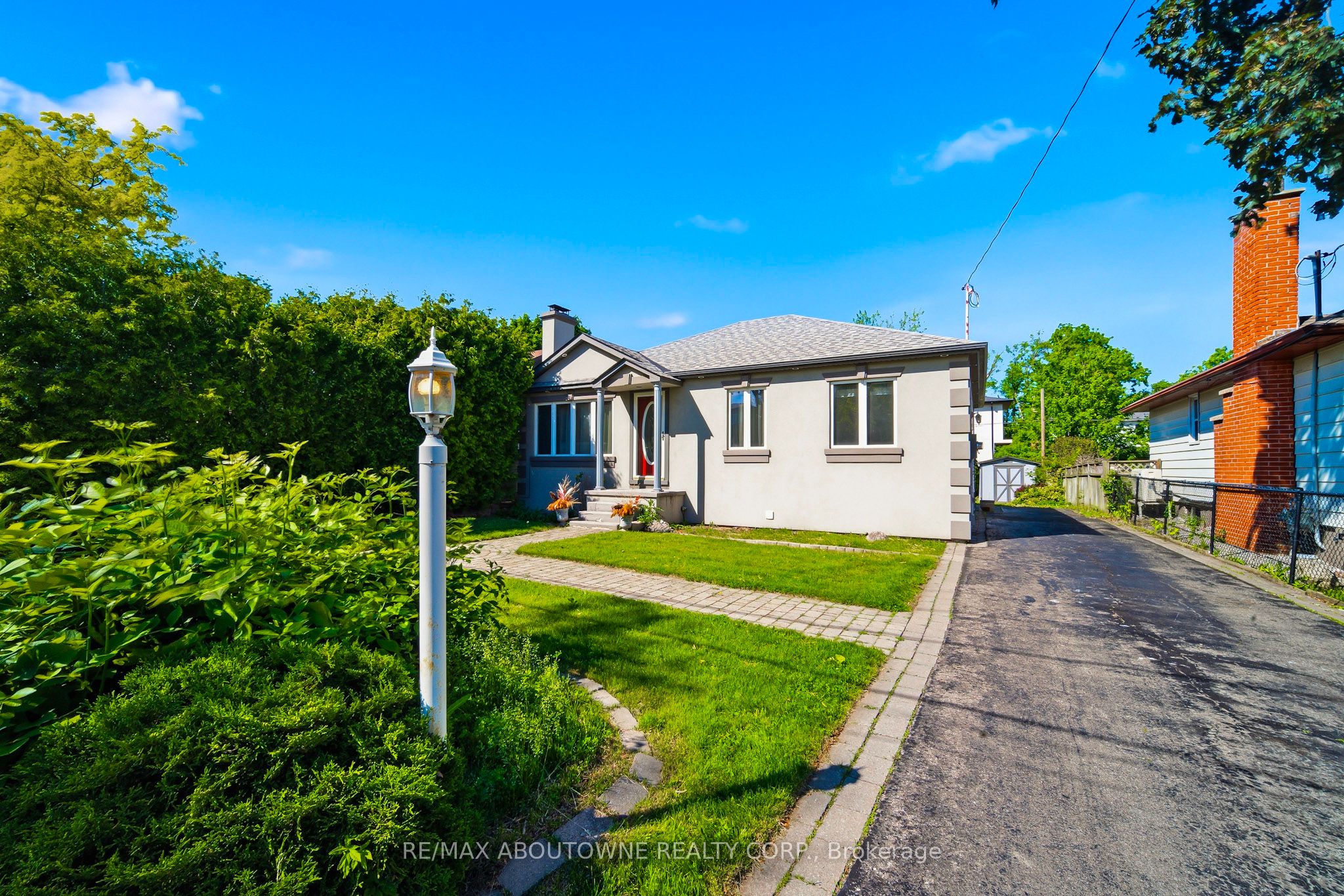 253 Maurice Drive