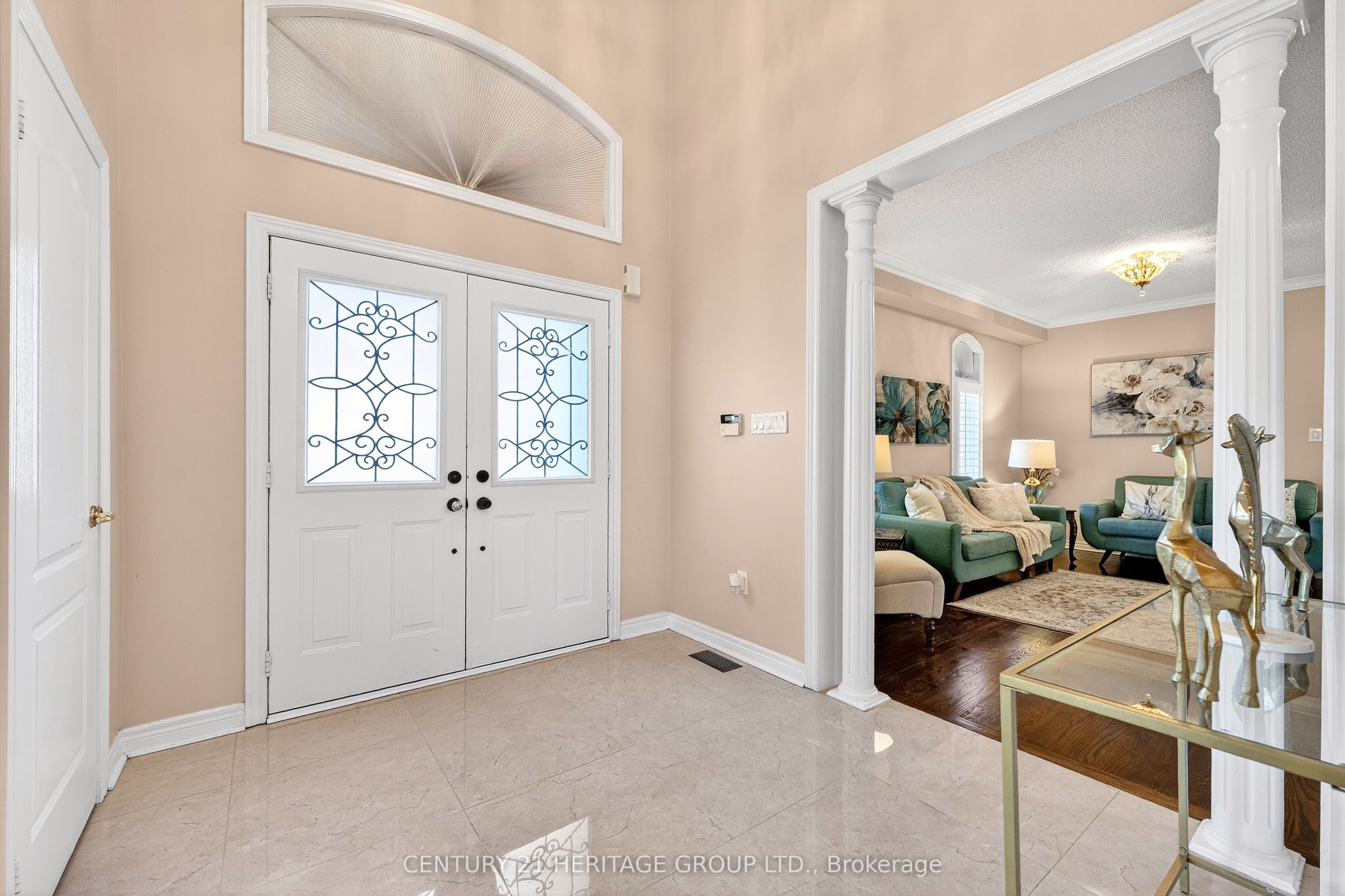 2 Adam Ernst Court