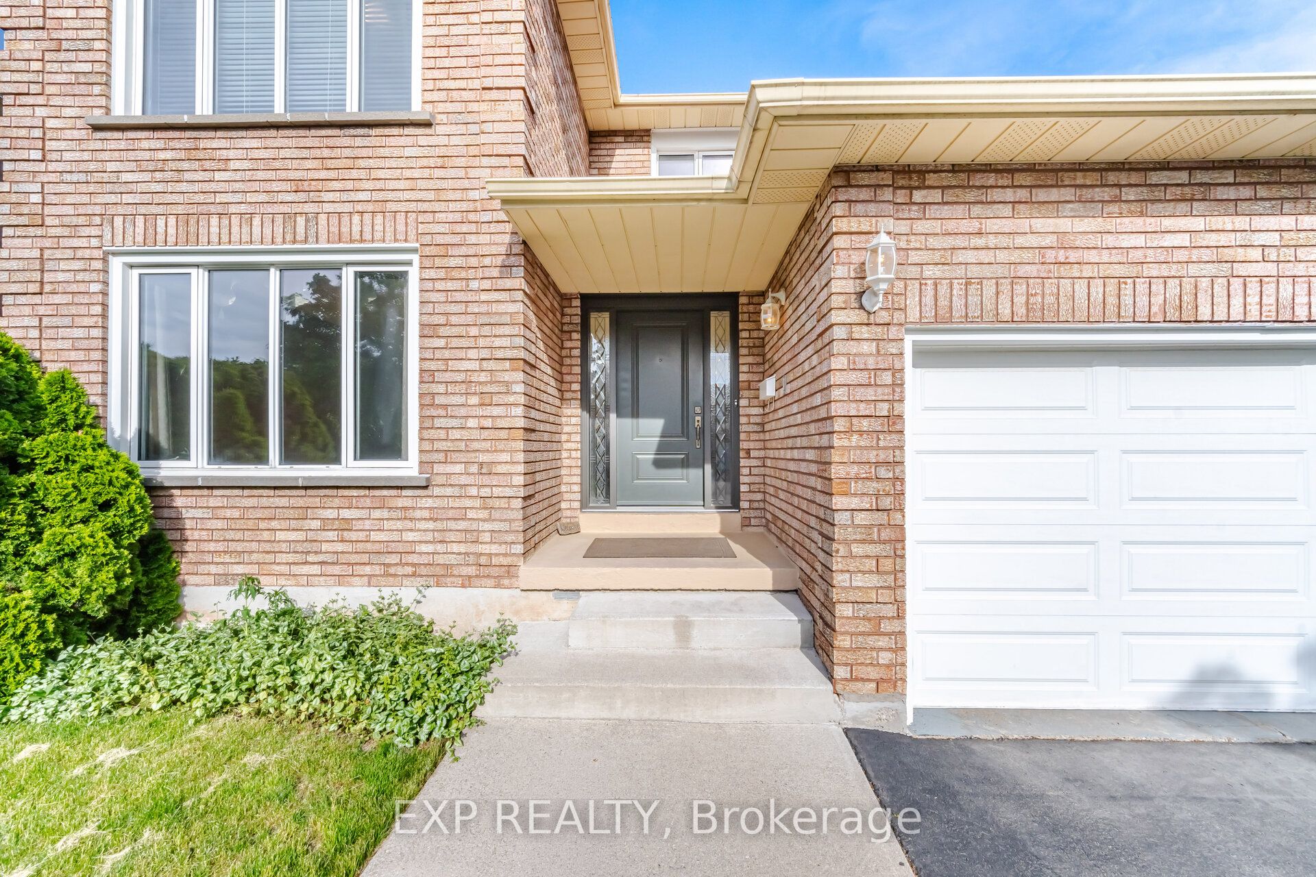 1938 Kempton Park Drive