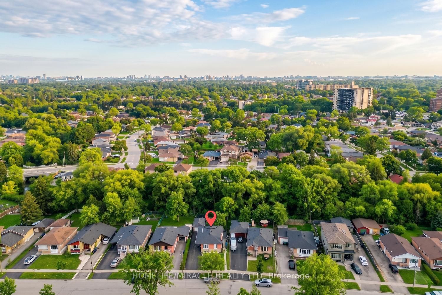 92 Taysham Crescent