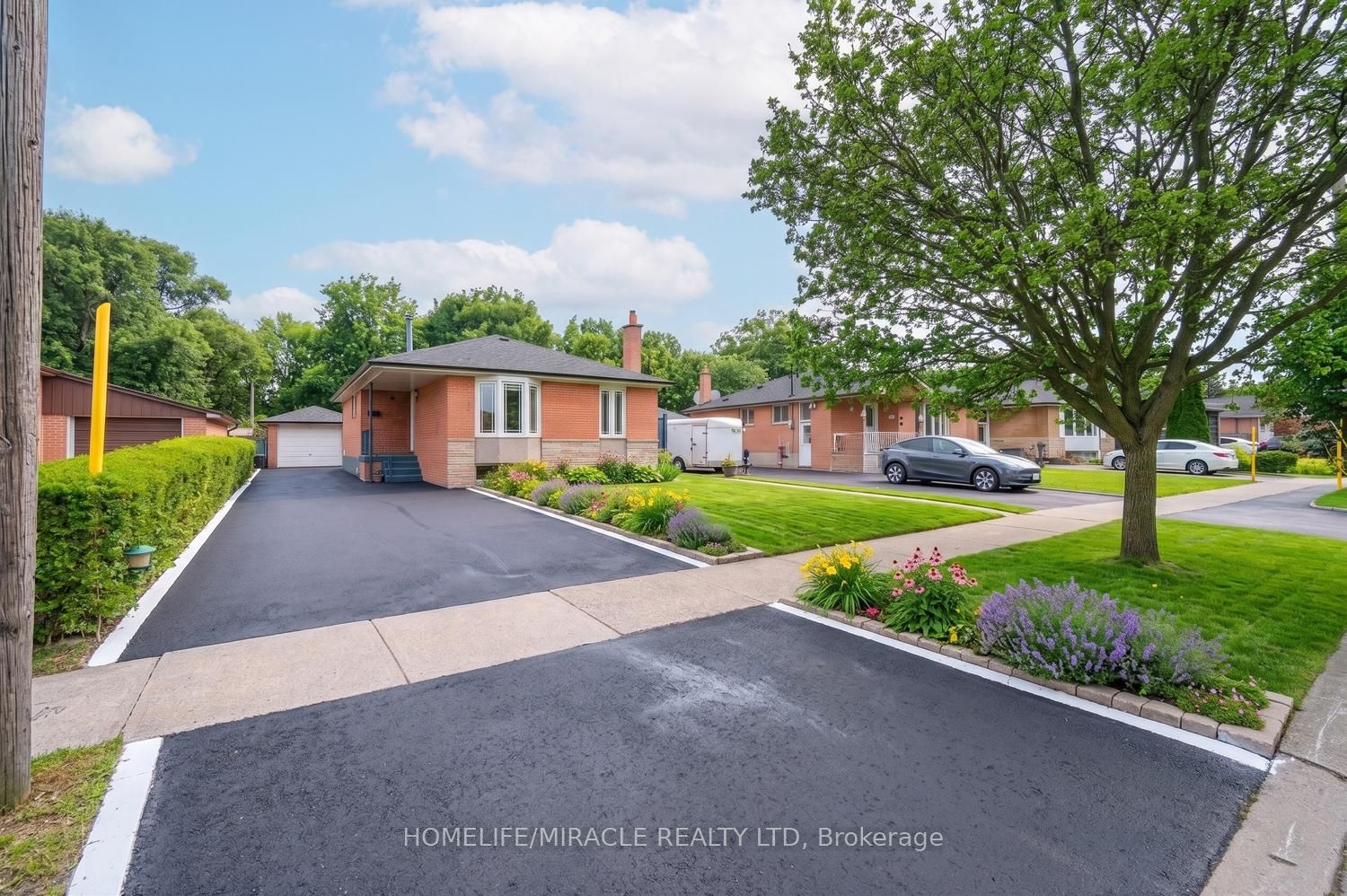 92 Taysham Crescent