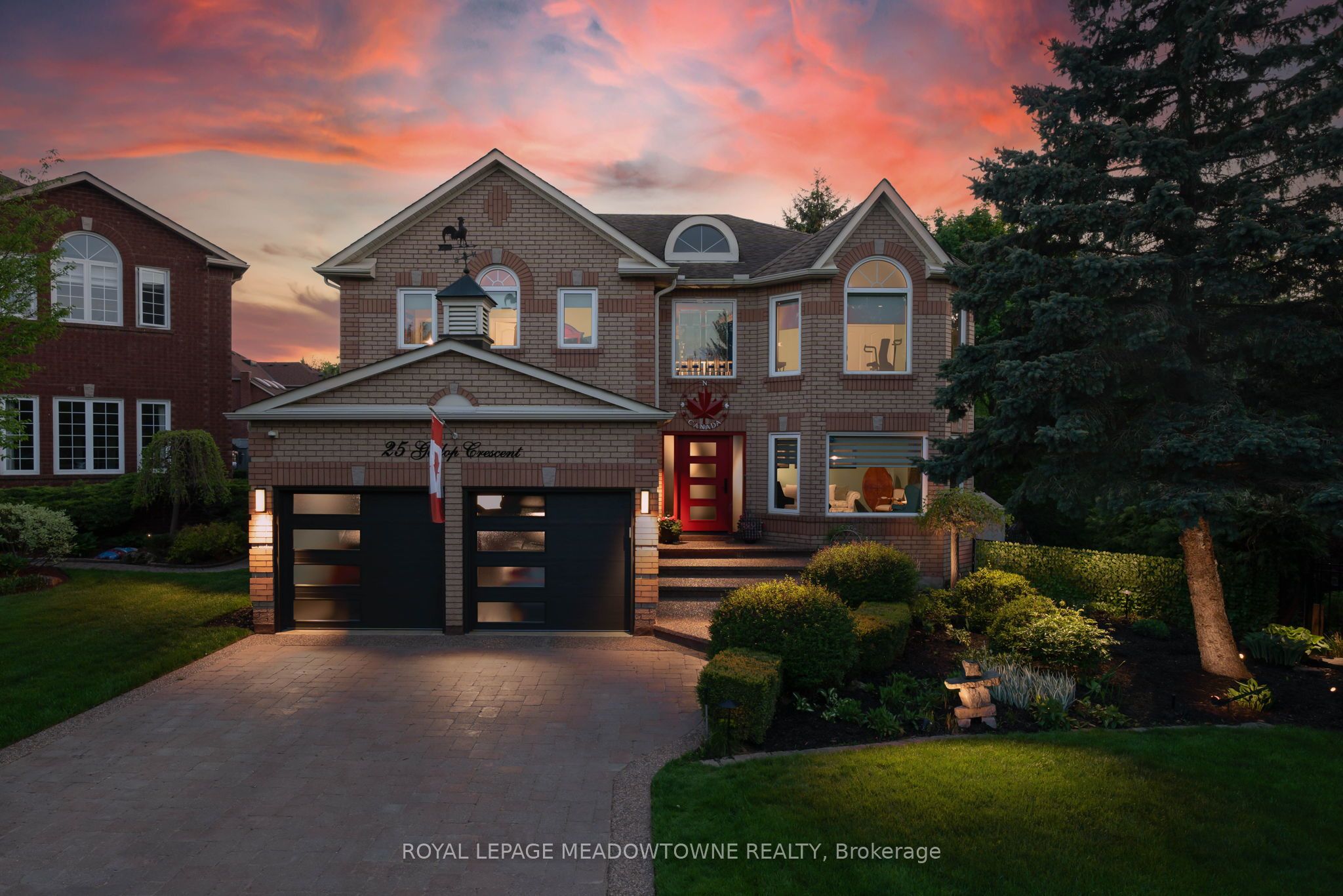 25 Gollop Crescent