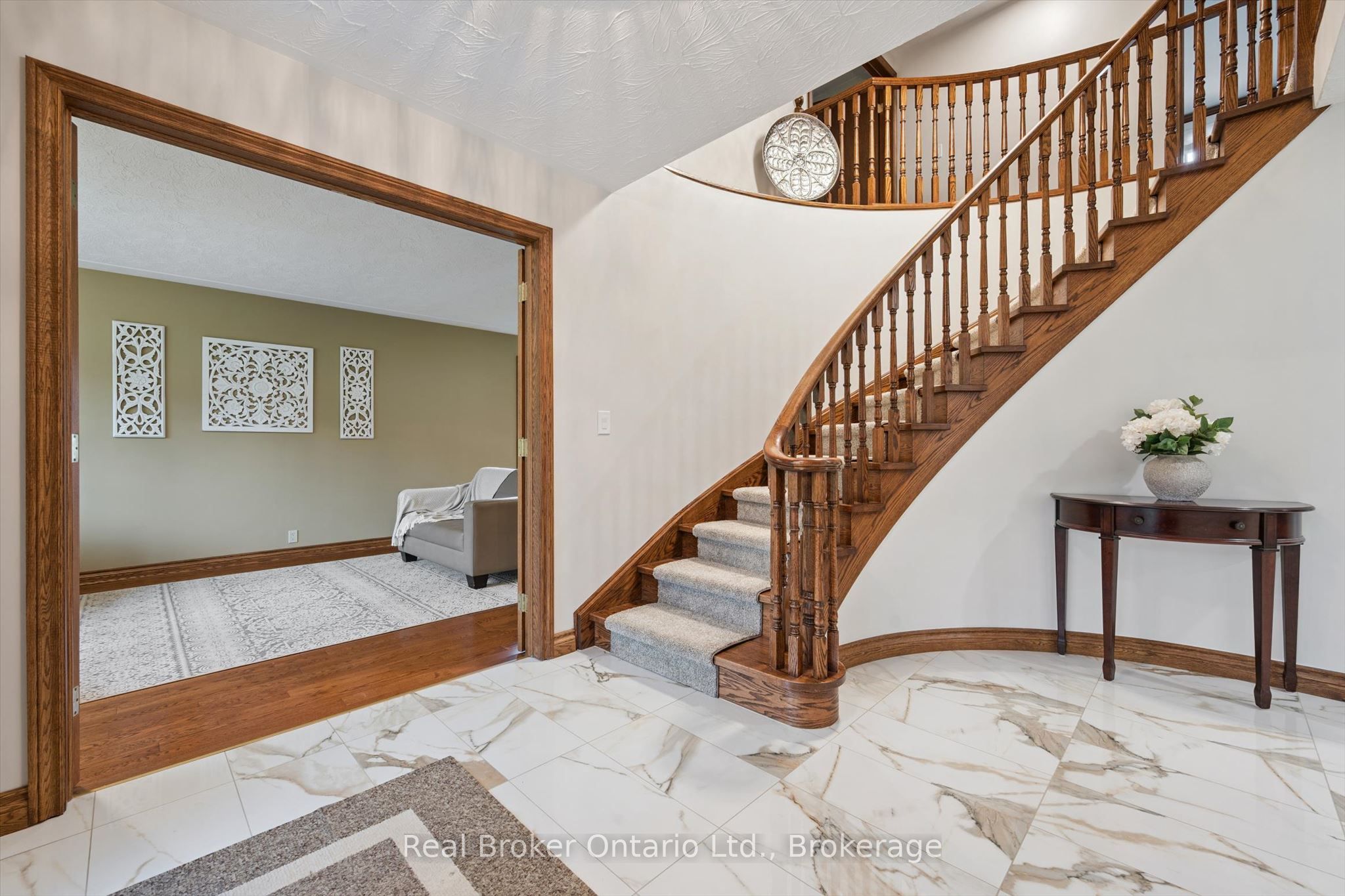 32 Sunset Drive