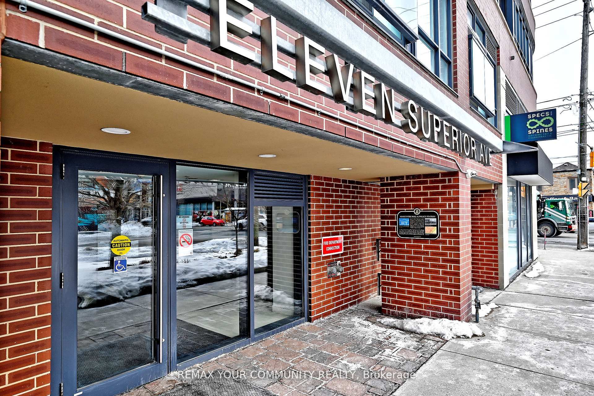 11 Superior Avenue 907