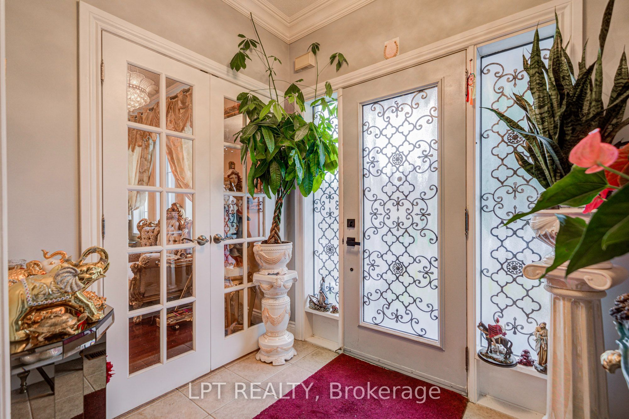 69 Westacott Crescent