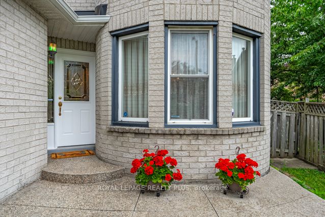 4622 Bismark Crescent