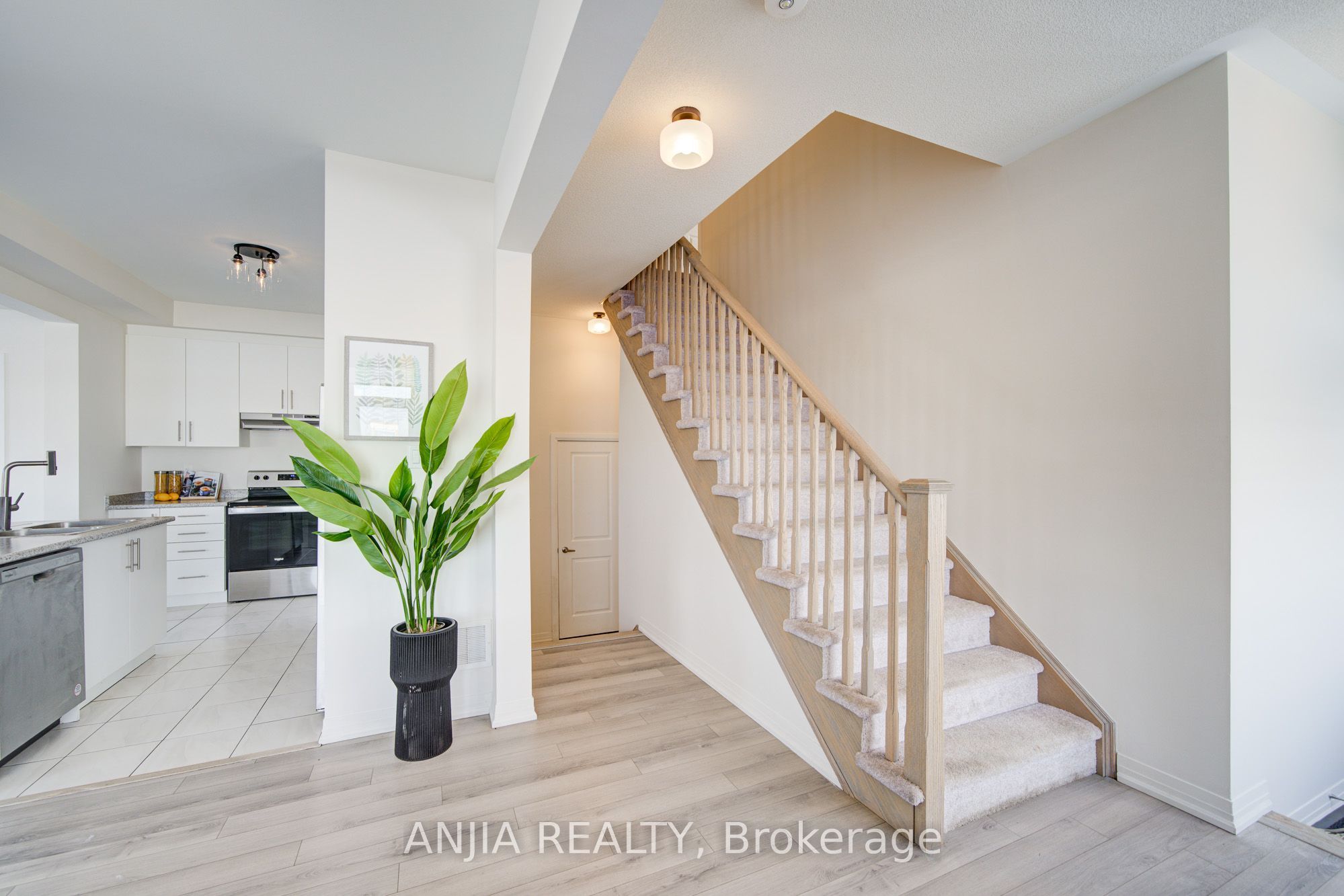 111 Carneros Way